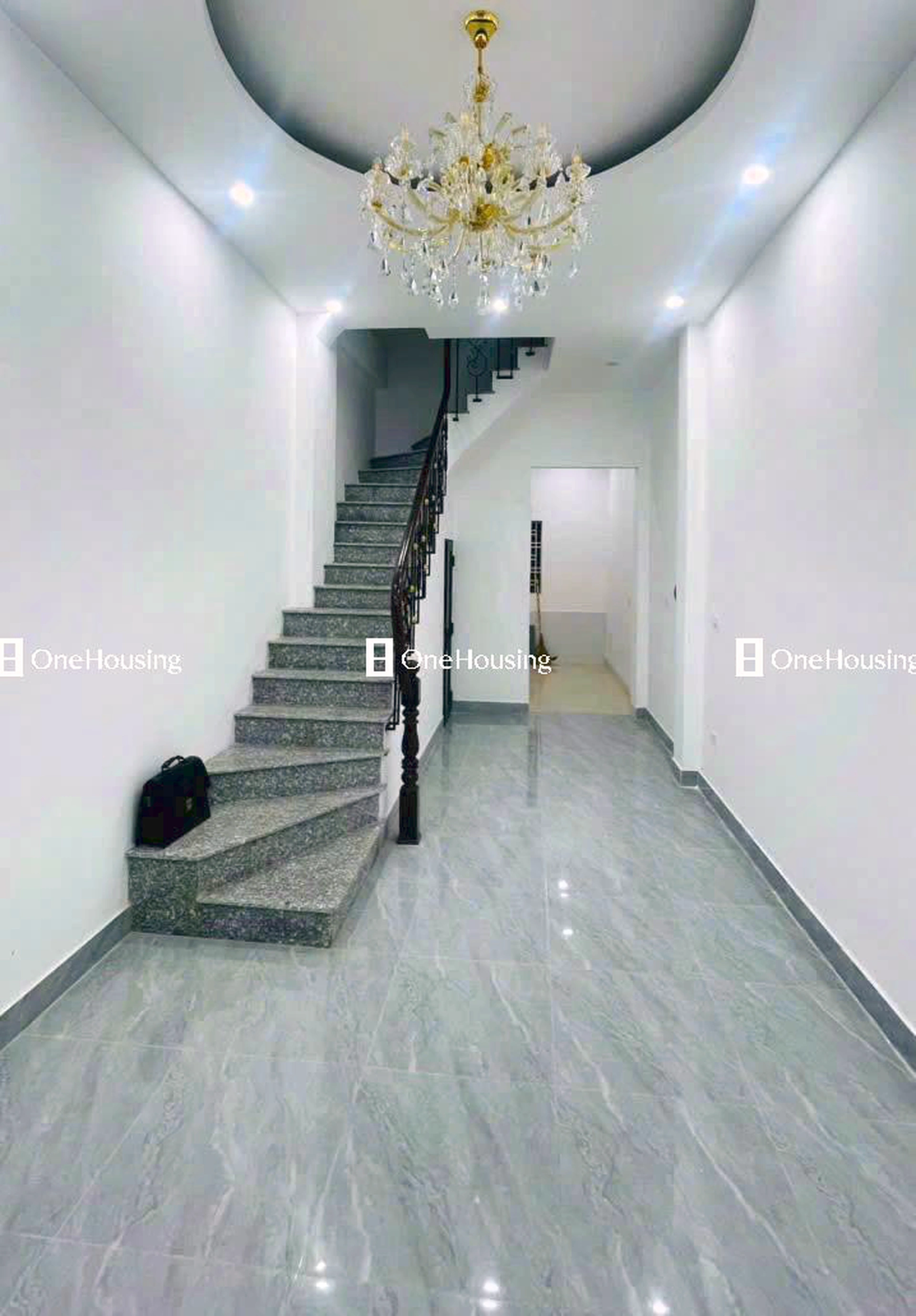 Nhà mặt ngõ cách Thạch Bàn 100m, P. Thạch Bàn, Q. Long Biên, TP. Hà Nội