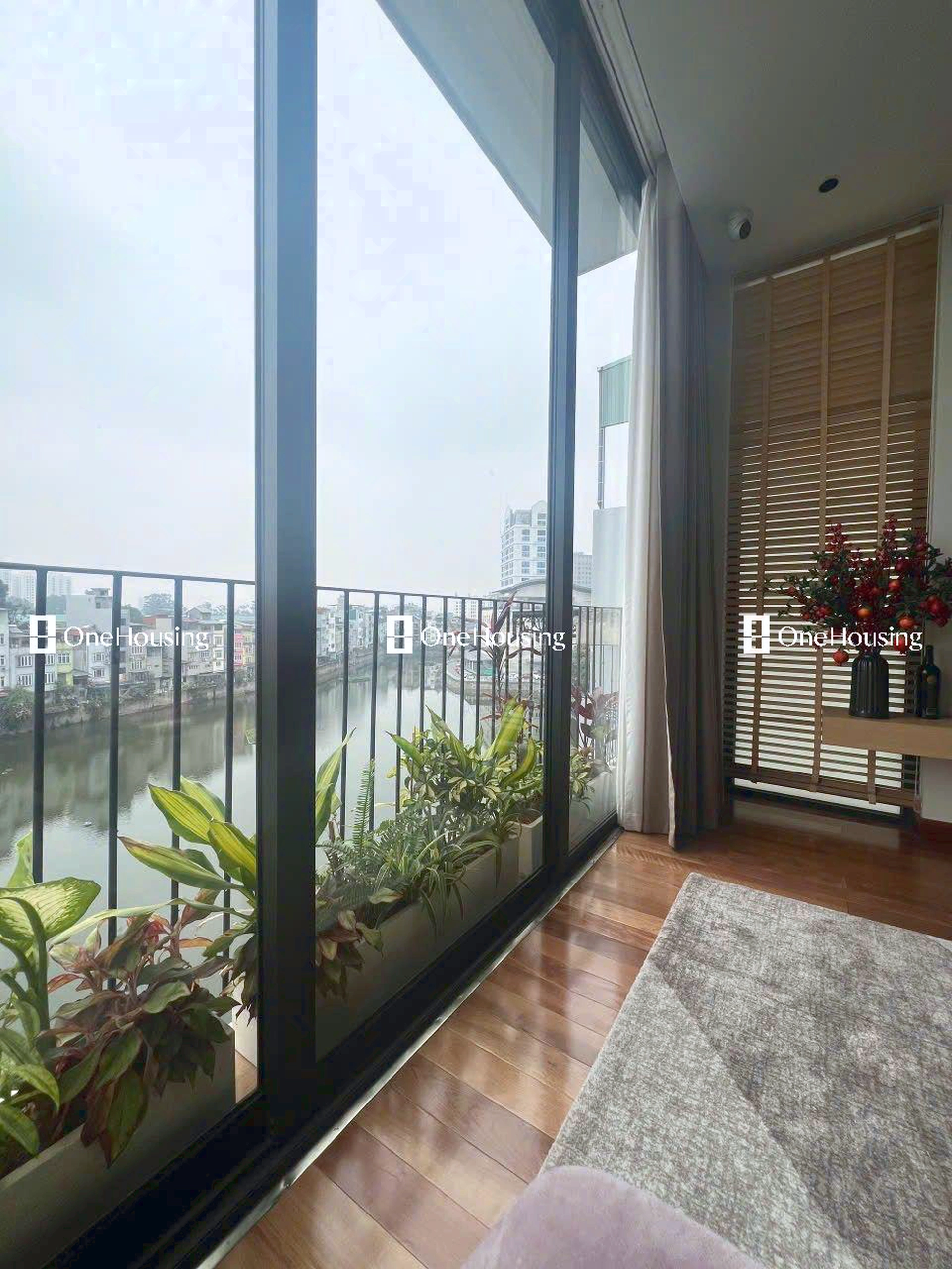 Nhà mặt ngõ cách Nguyễn Văn Cừ 100m, P. Ngọc Lâm, Q. Long Biên, TP. Hà Nội