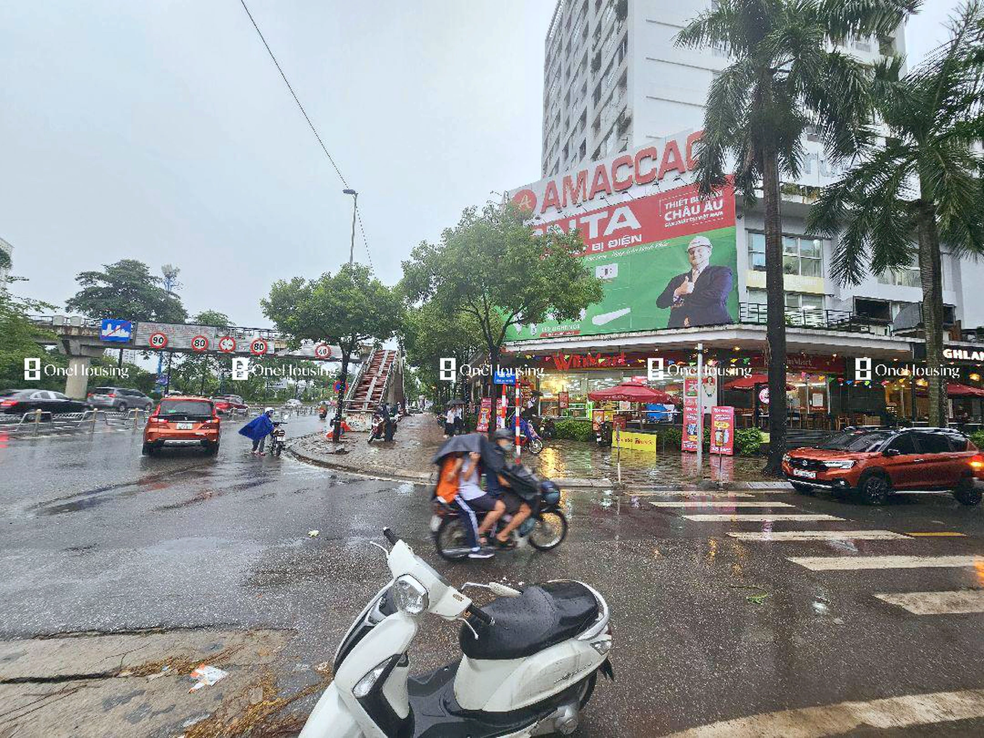 Nhà mặt phố Lạc Long Quân, P. Phú Thượng, Q. Tây Hồ, TP. Hà Nội