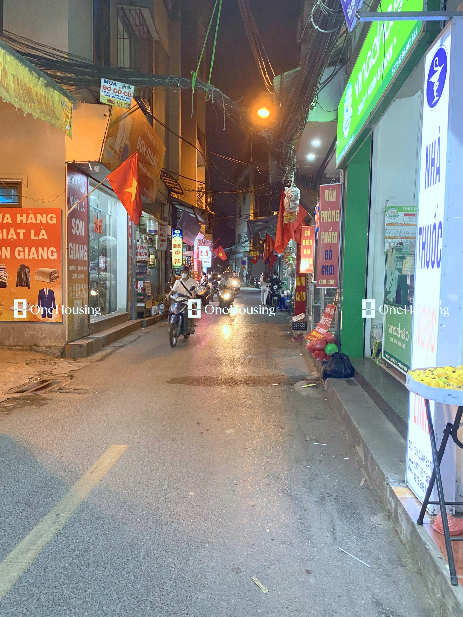 Nhà mặt phố Giáp Bát, P. Giáp Bát, Q. Hoàng Mai, TP. Hà Nội