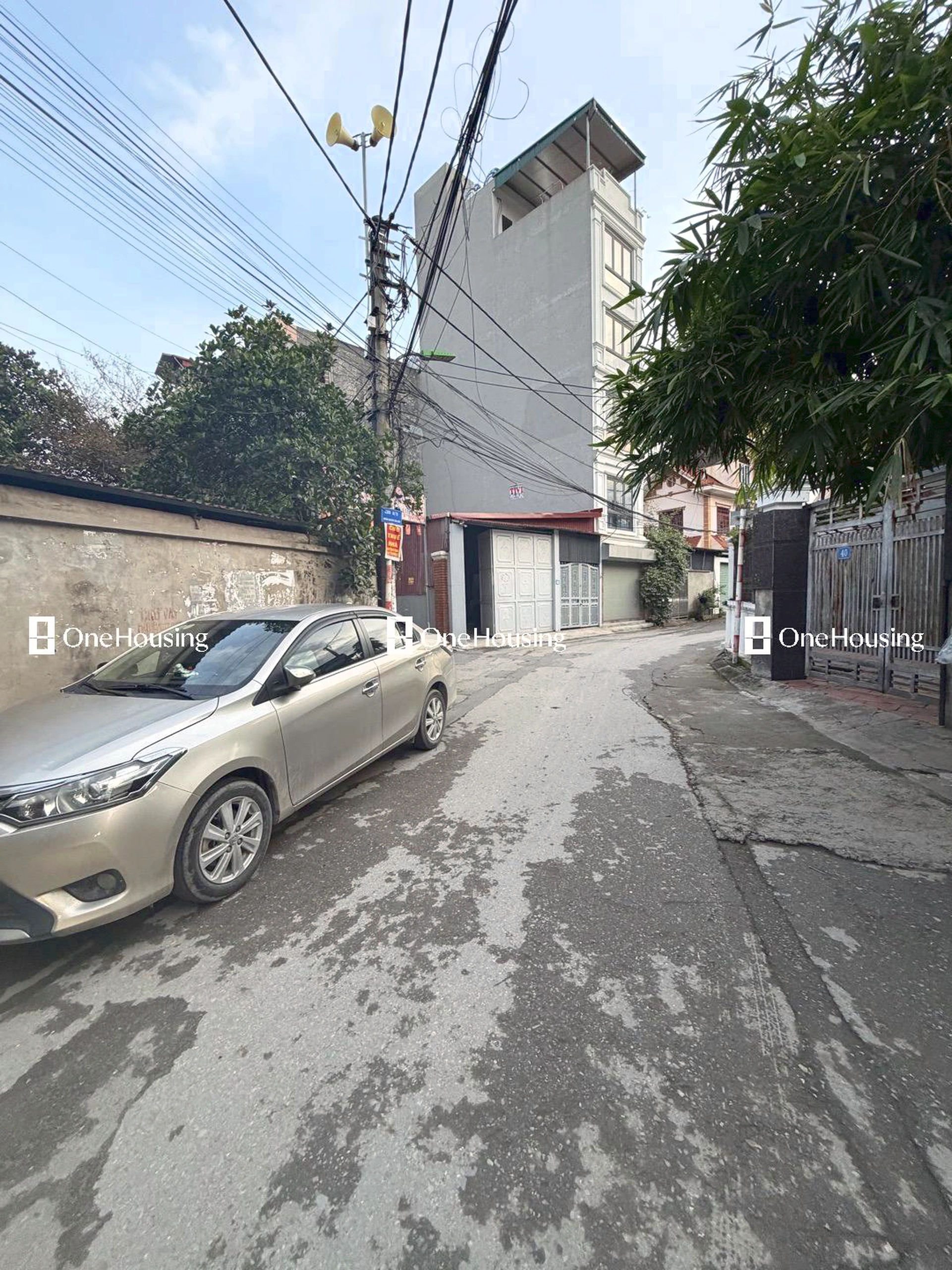 Nhà mặt ngõ cách Nguyễn Văn Linh 10m, P. Thạch Bàn, Q. Long Biên, TP. Hà Nội