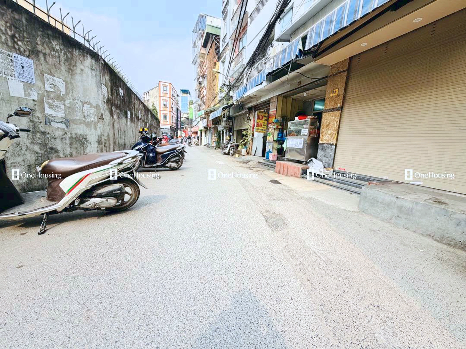 Nhà mặt ngõ cách Hồ Tùng Mậu 50m, P. Mai Dịch, Q. Cầu Giấy, TP. Hà Nội