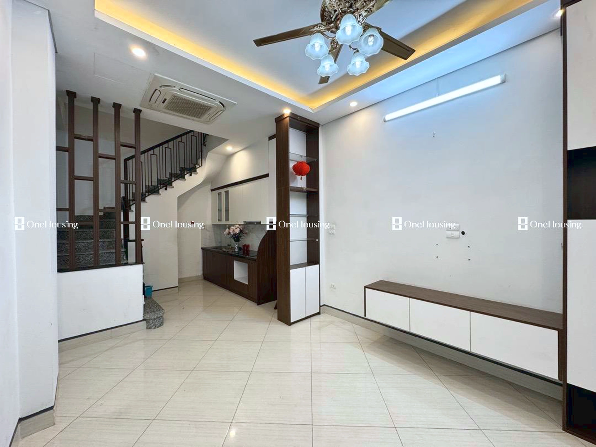 Nhà mặt ngõ cách Ngọc Thụy (mặt đê và đường gom chân đê) 50m, P. Bồ Đề, Q. Long Biên, TP. Hà Nội