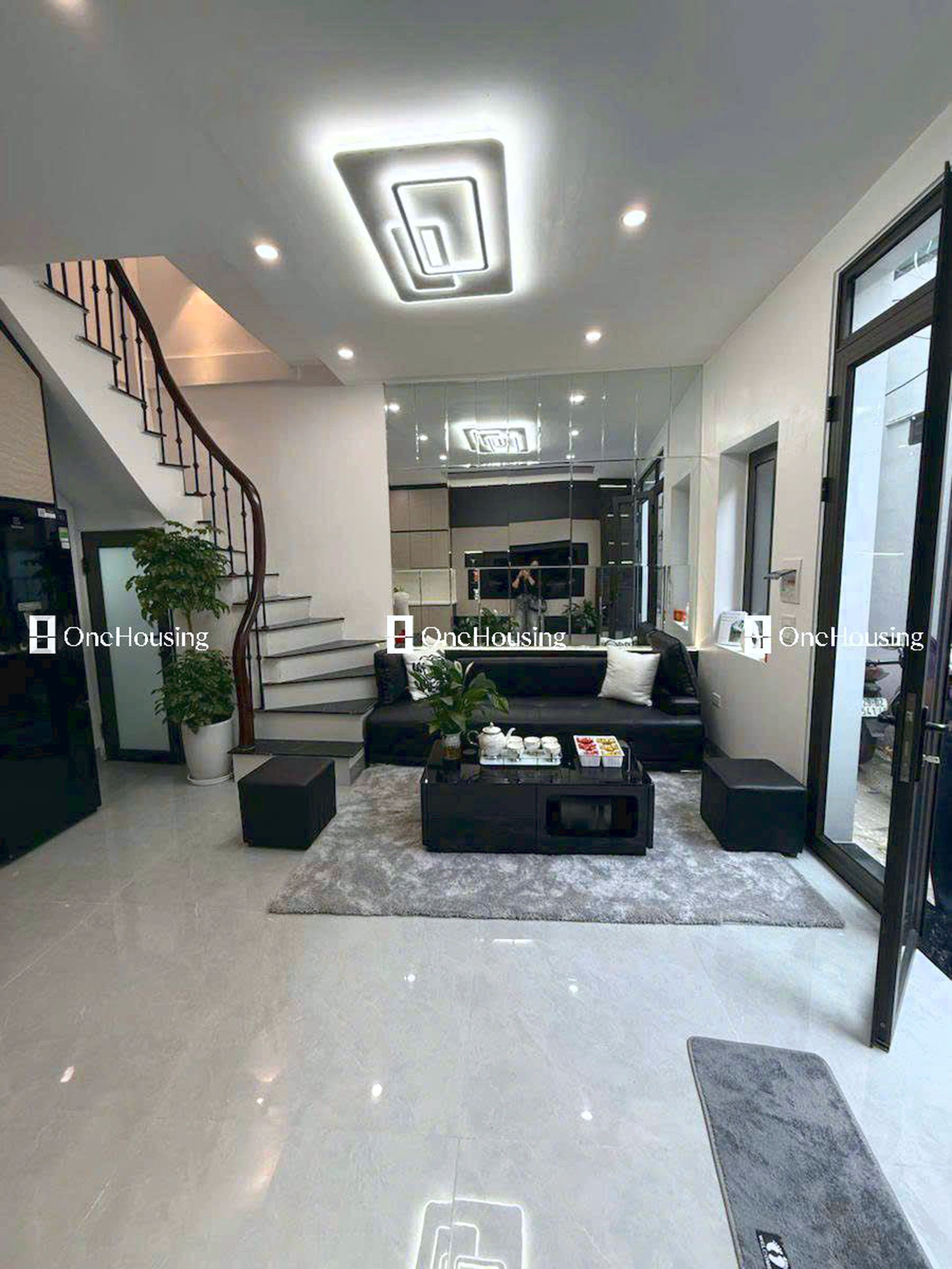 Nhà mặt ngõ cách Minh Khai 80m, P. Hoàng Văn Thụ, Q. Hoàng Mai, TP. Hà Nội