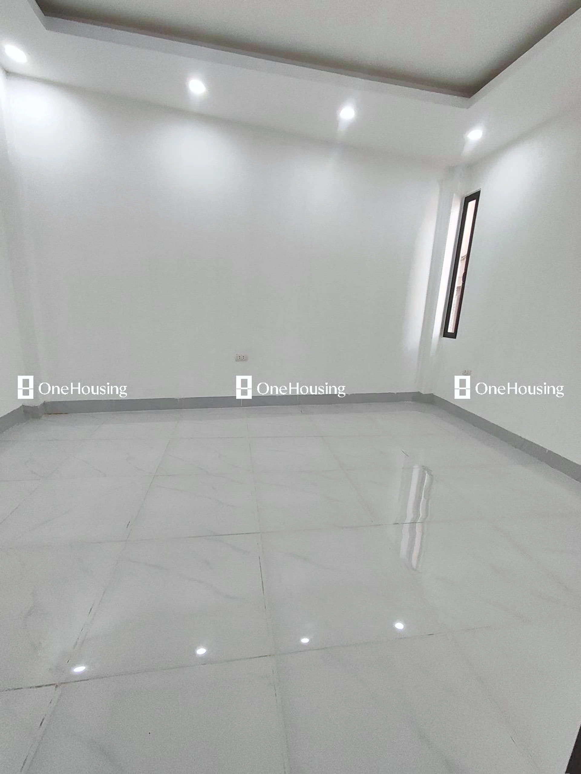 Nhà mặt ngõ cách Thạch Bàn 100m, P. Thạch Bàn, Q. Long Biên, TP. Hà Nội