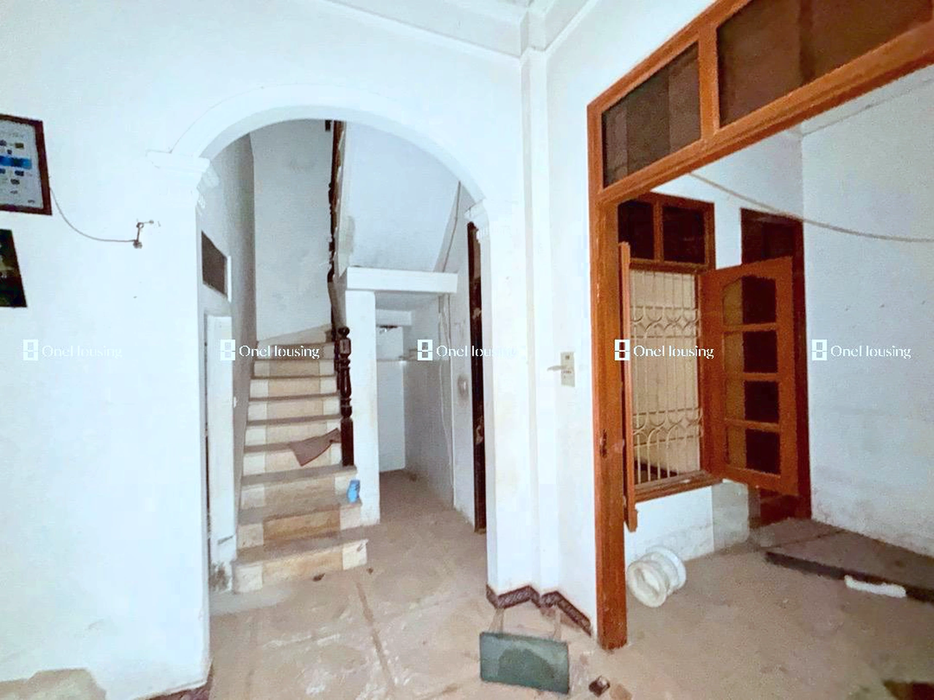 Nhà mặt ngõ cách Lạc Long Quân 50m, P. Nghĩa Đô, Q. Cầu Giấy, TP. Hà Nội