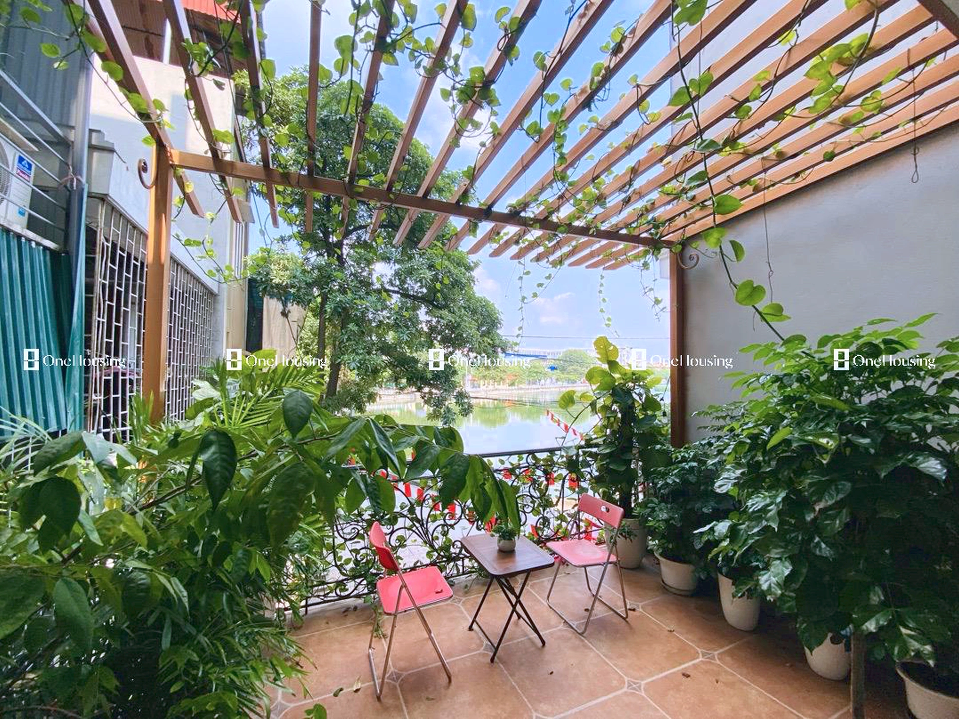 Nhà mặt ngõ cách Bồ Đề 10m, P. Bồ Đề, Q. Long Biên, TP. Hà Nội