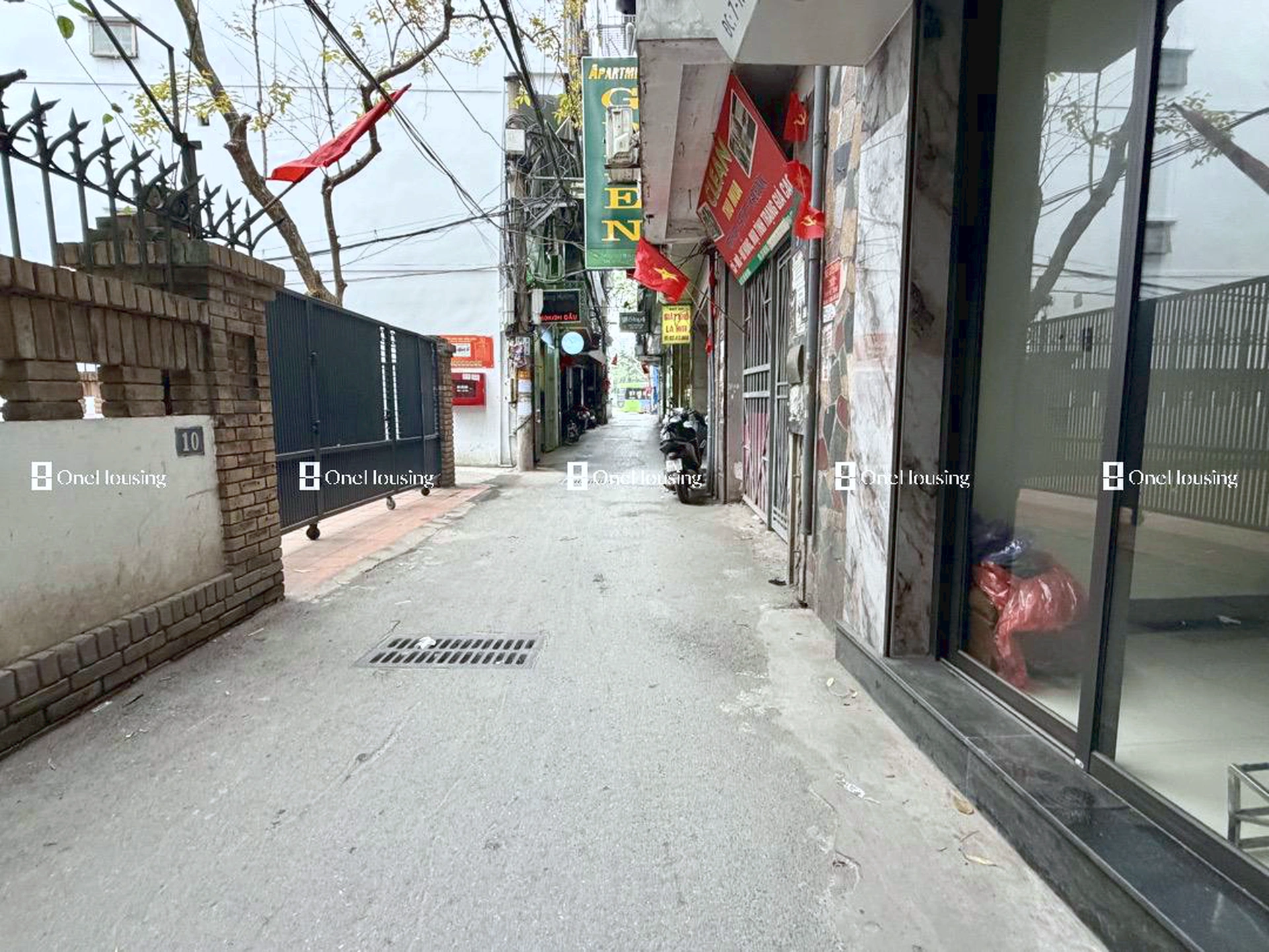 Nhà mặt ngõ cách Trần Duy Hưng 70m, P. Trung Hòa, Q. Cầu Giấy, TP. Hà Nội