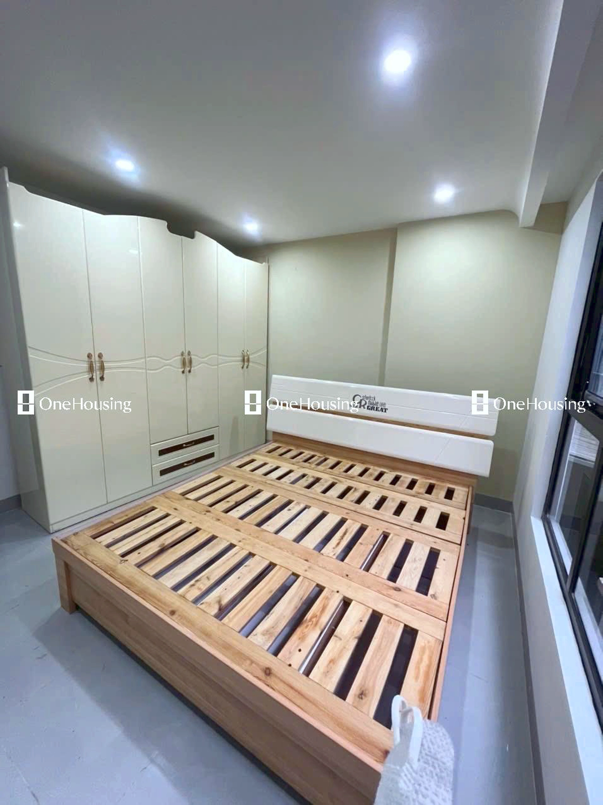Nhà mặt ngõ cách Dương Quảng Hàm 100m, P. Dịch Vọng, Q. Cầu Giấy, TP. Hà Nội