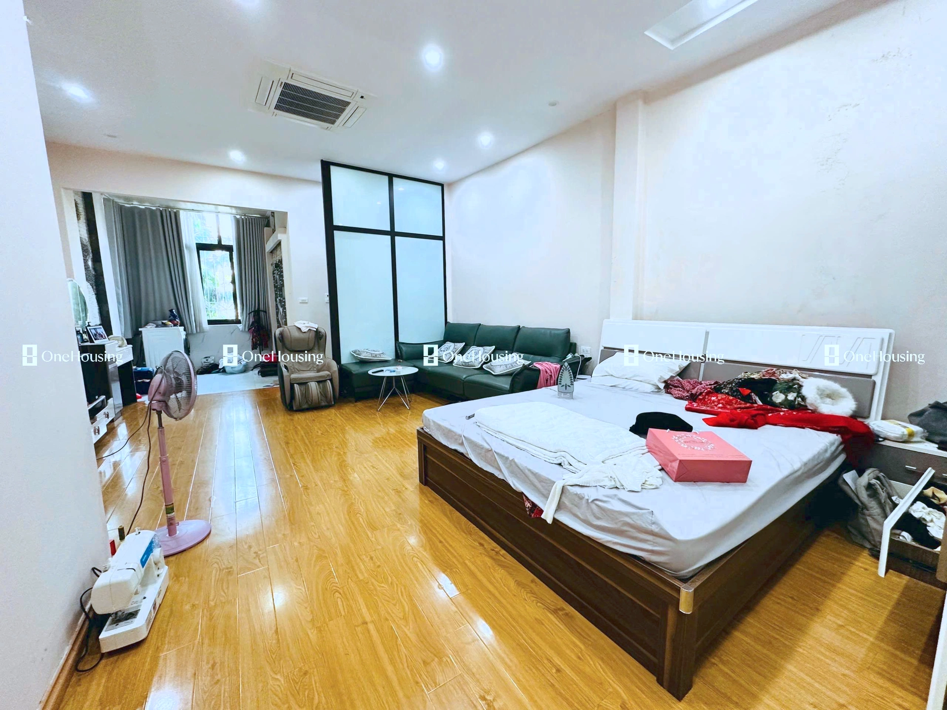 Nhà mặt phố Nghi Tàm (đường gom chân đê), P. Yên Phụ, Q. Tây Hồ, TP. Hà Nội