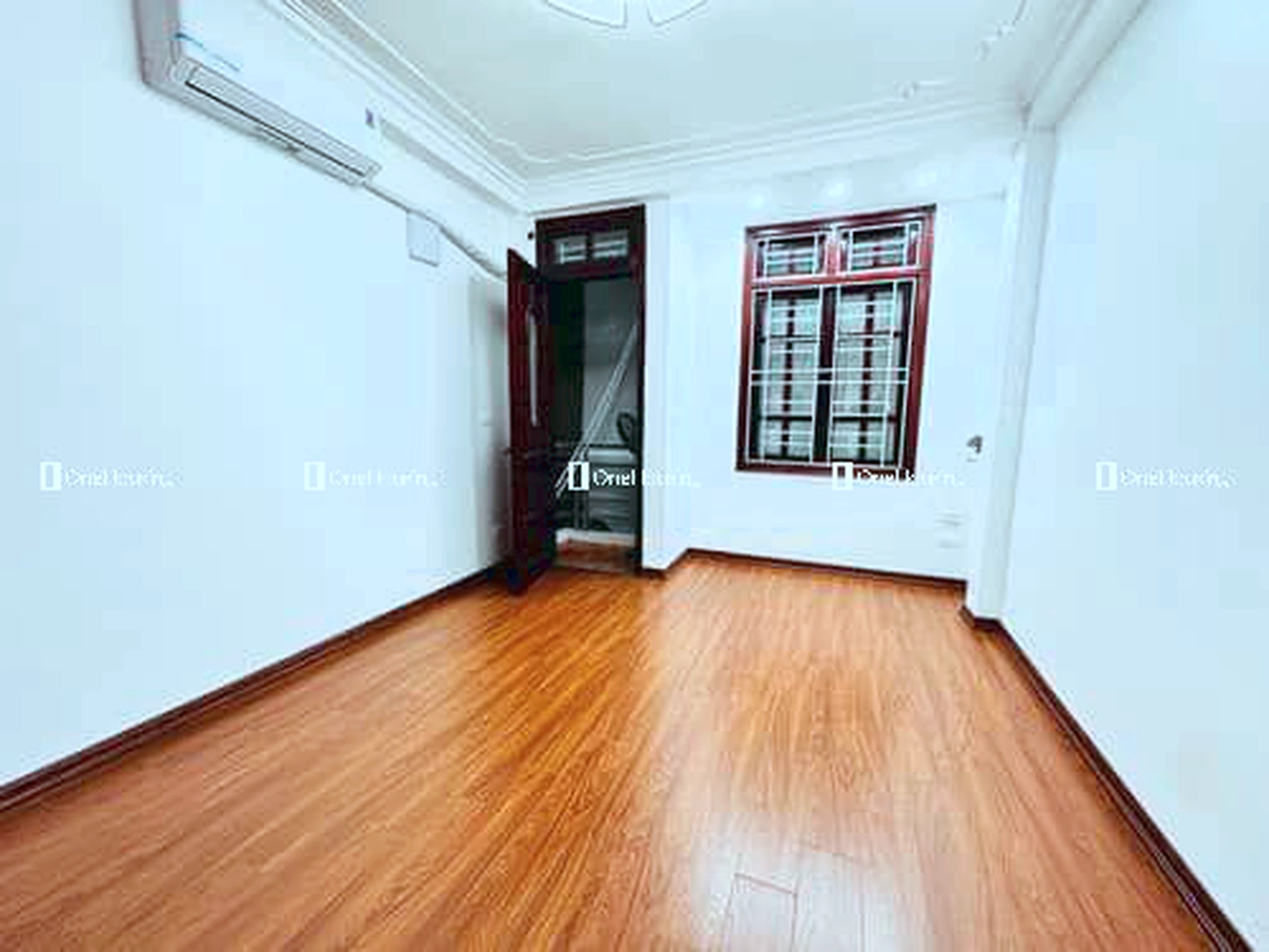 Nhà mặt ngõ cách Hào Nam 16m, P. Ô Chợ Dừa, Q. Đống Đa, TP. Hà Nội