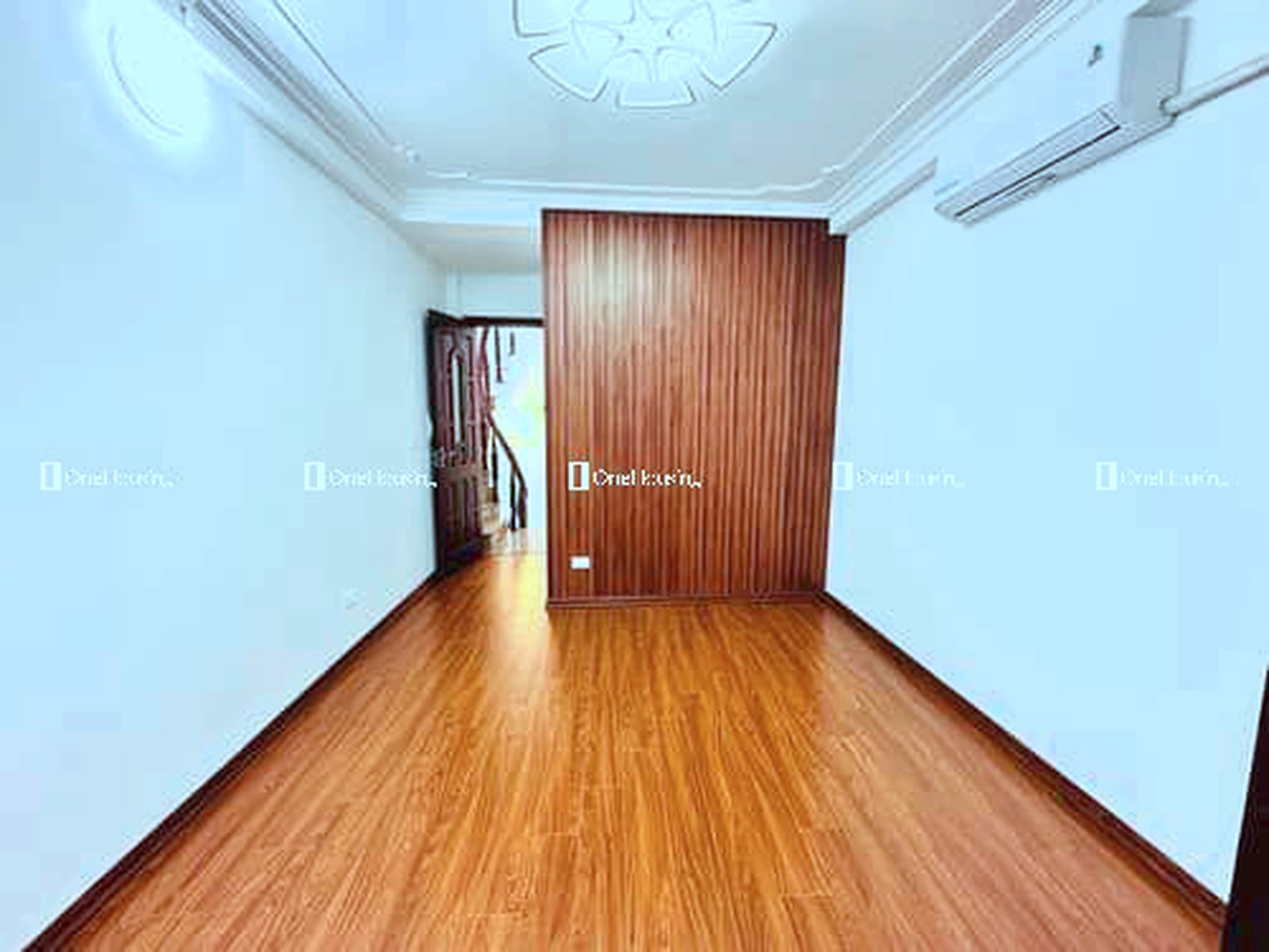 Nhà mặt ngõ cách Hào Nam 16m, P. Ô Chợ Dừa, Q. Đống Đa, TP. Hà Nội