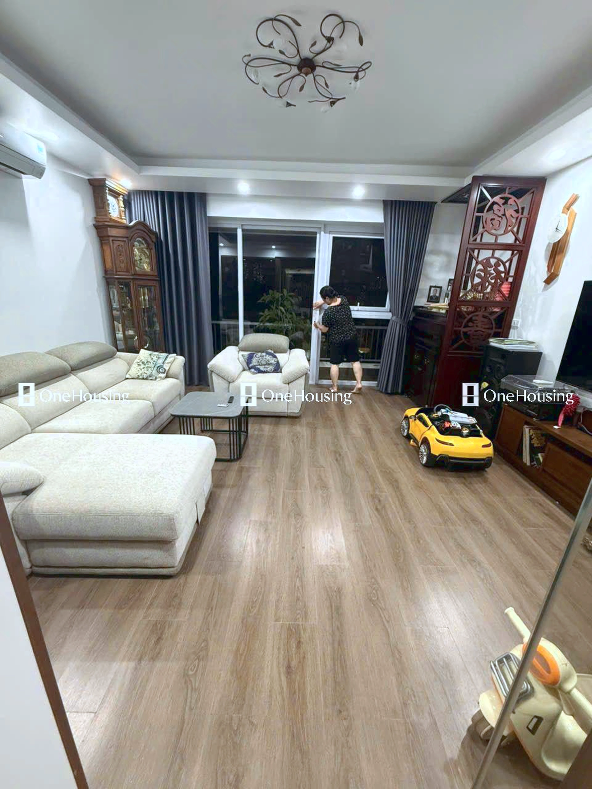 Nhà mặt phố Lê Trọng Tấn, P. Dương Nội, Q. Hà Đông, TP. Hà Nội