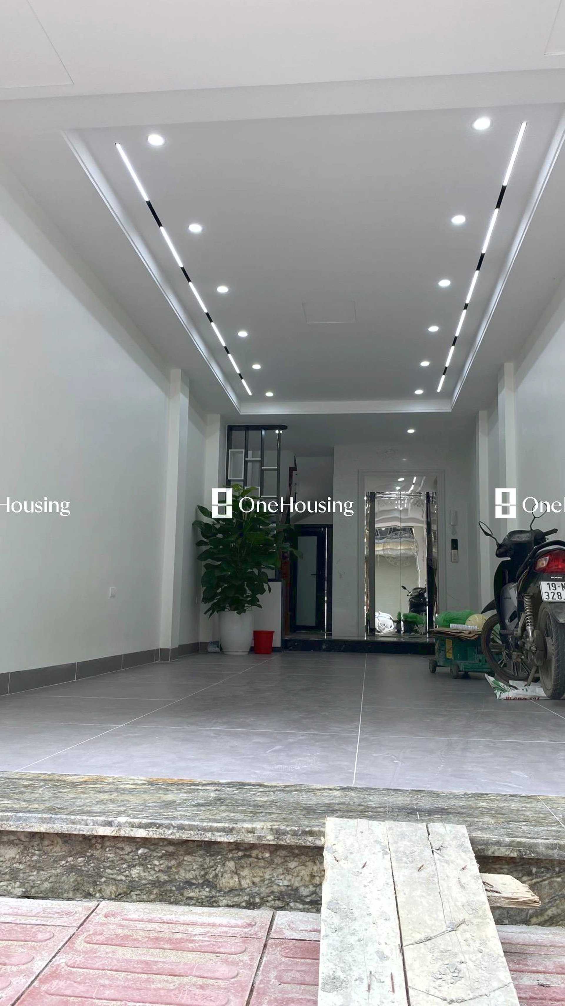 Nhà mặt ngõ cách Ngọc Thụy (mặt đê và đường gom chân đê) 10m, P. Thượng Thanh, Q. Long Biên, TP. Hà Nội