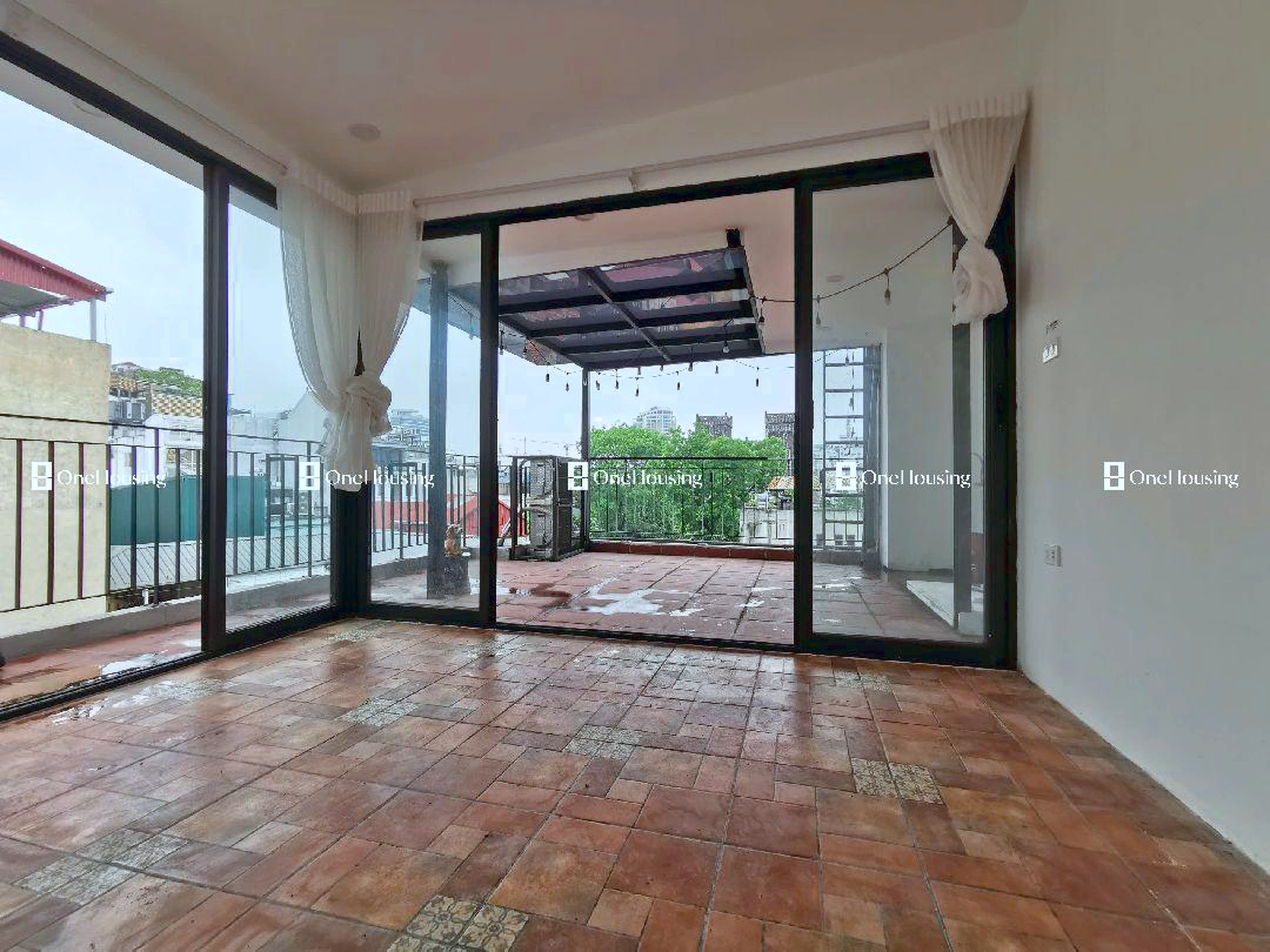 Nhà mặt phố Hàng Trống, P. Hàng Trống, Q. Hoàn Kiếm, TP. Hà Nội