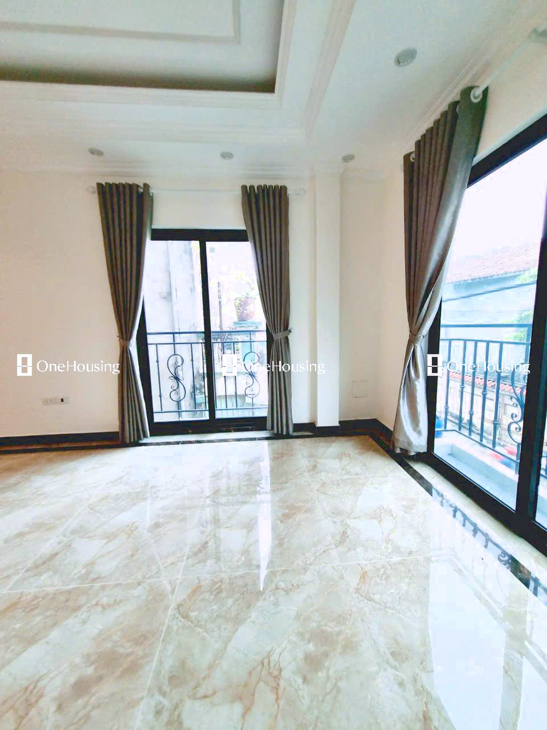 Nhà mặt phố Đường Đa Sĩ, P. Kiến Hưng, Q. Hà Đông, TP. Hà Nội
