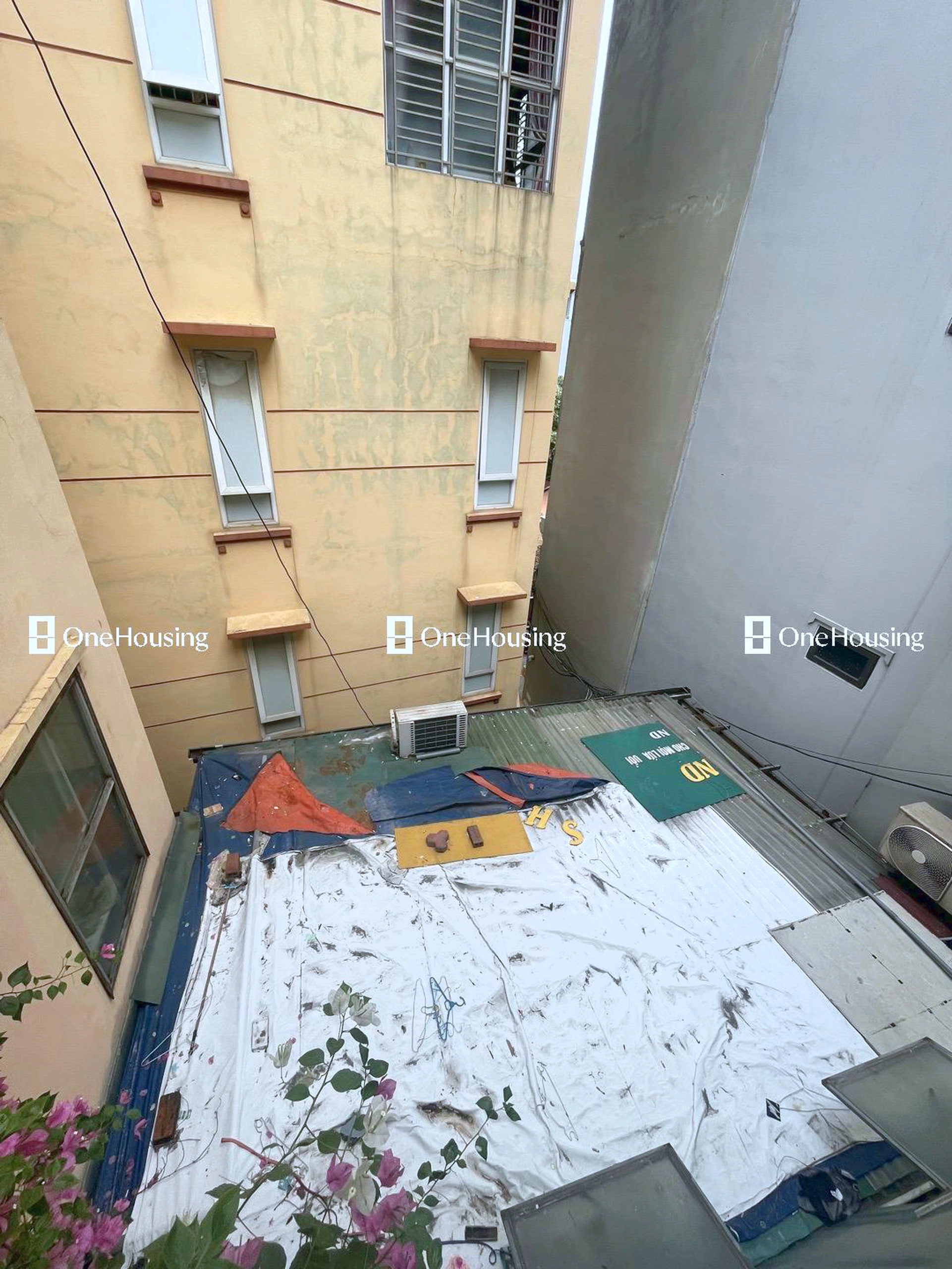 Nhà mặt ngõ cách Nguyễn Ngọc Vũ 200m, P. Trung Hòa, Q. Cầu Giấy, TP. Hà Nội