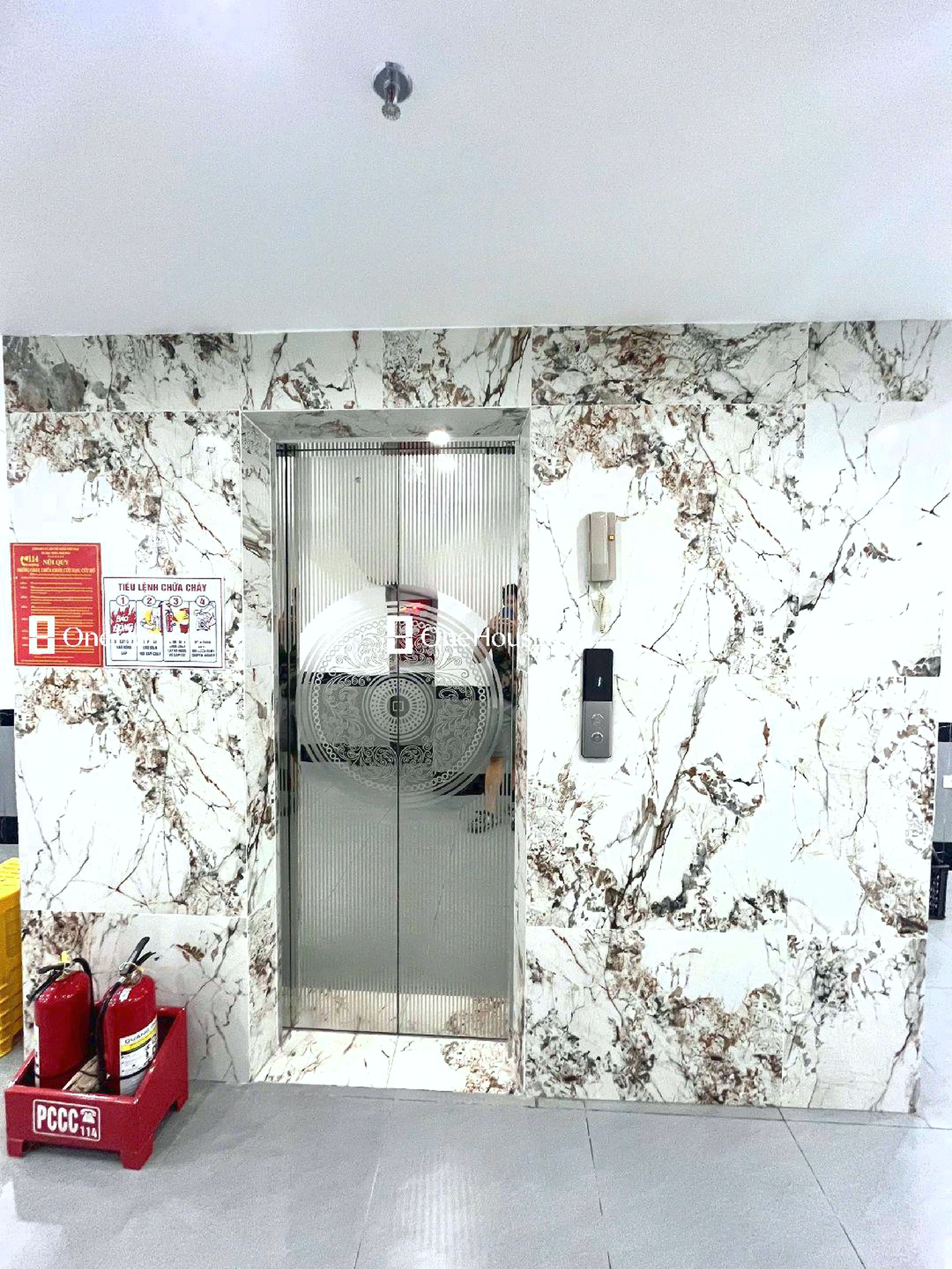 Nhà mặt ngõ cách Miếu Đầm 10m, P. Mễ Trì, Q. Nam Từ Liêm, TP. Hà Nội