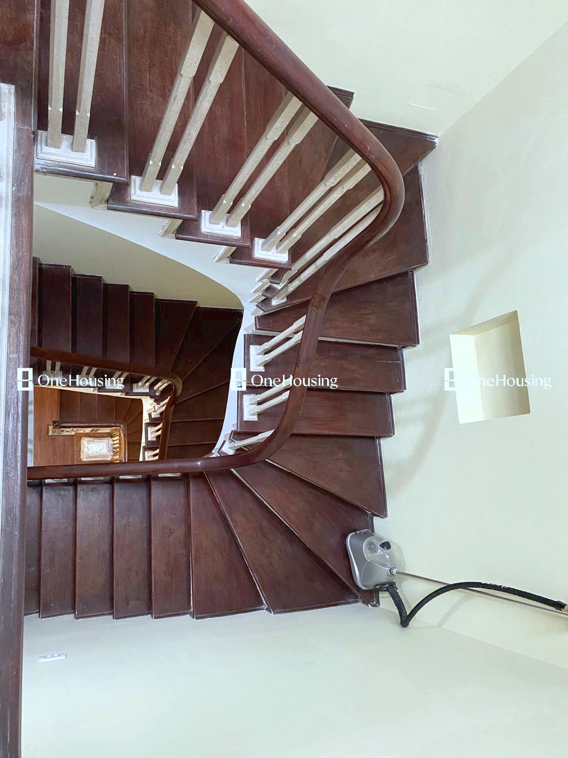 Nhà mặt ngõ cách Lâm Hạ 1m, P. Bồ Đề, Q. Long Biên, TP. Hà Nội