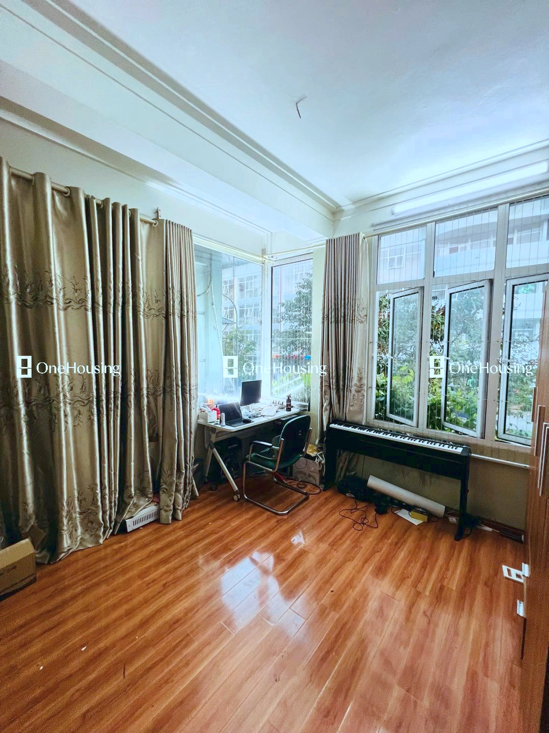 Nhà mặt ngõ cách Hoàng Quốc Việt 150m, P. Nghĩa Đô, Q. Cầu Giấy, TP. Hà Nội