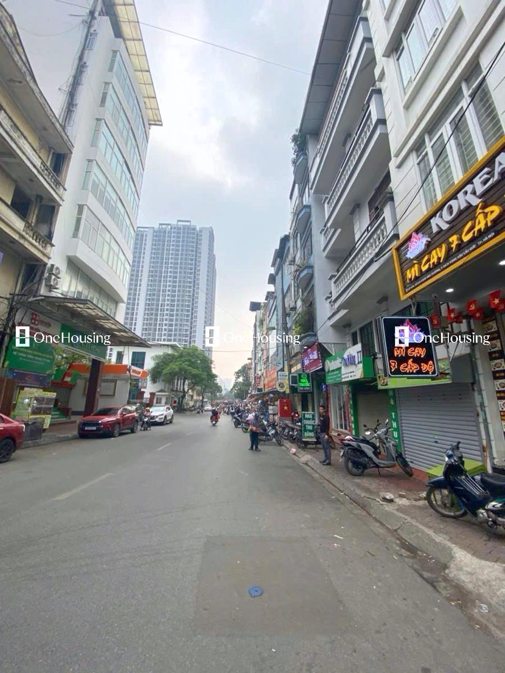 Nhà mặt phố Phan Văn Trường, P. Dịch Vọng Hậu, Q. Cầu Giấy, TP. Hà Nội