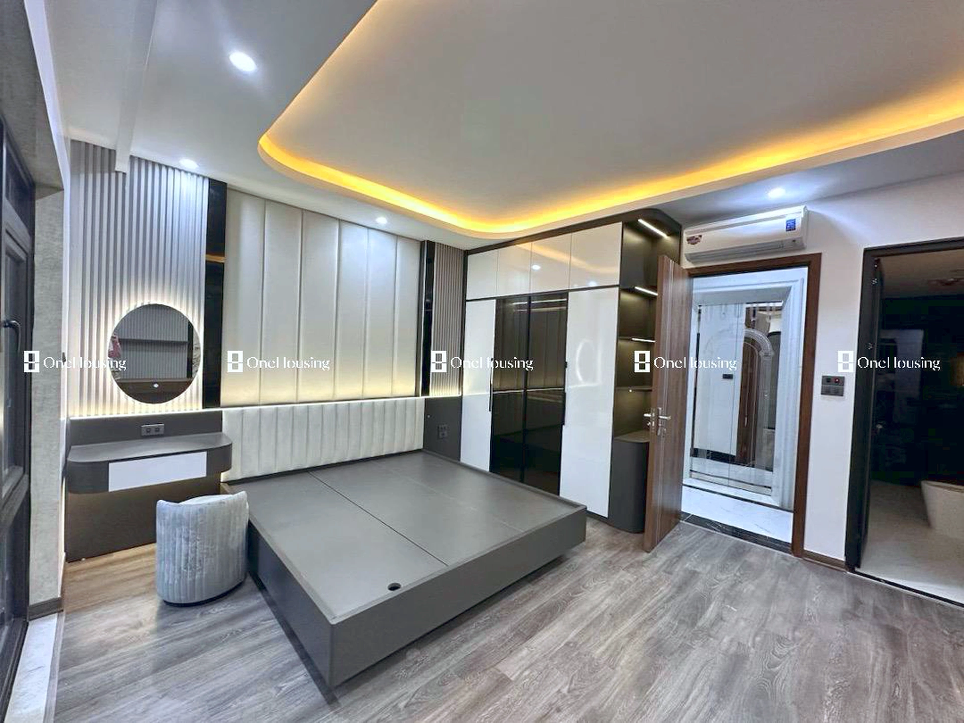 Nhà mặt ngõ cách Nguyễn Văn Cừ 100m, P. Ngọc Lâm, Q. Long Biên, TP. Hà Nội