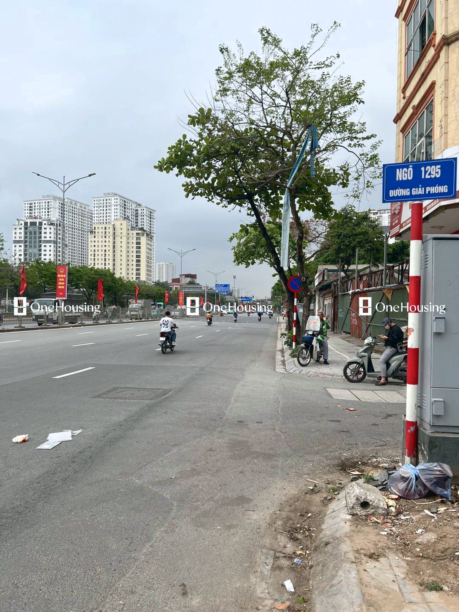 Nhà mặt ngõ cách Giải Phóng (phía đối diện đường tàu) 20m, P. Hoàng Liệt, Q. Hoàng Mai, TP. Hà Nội