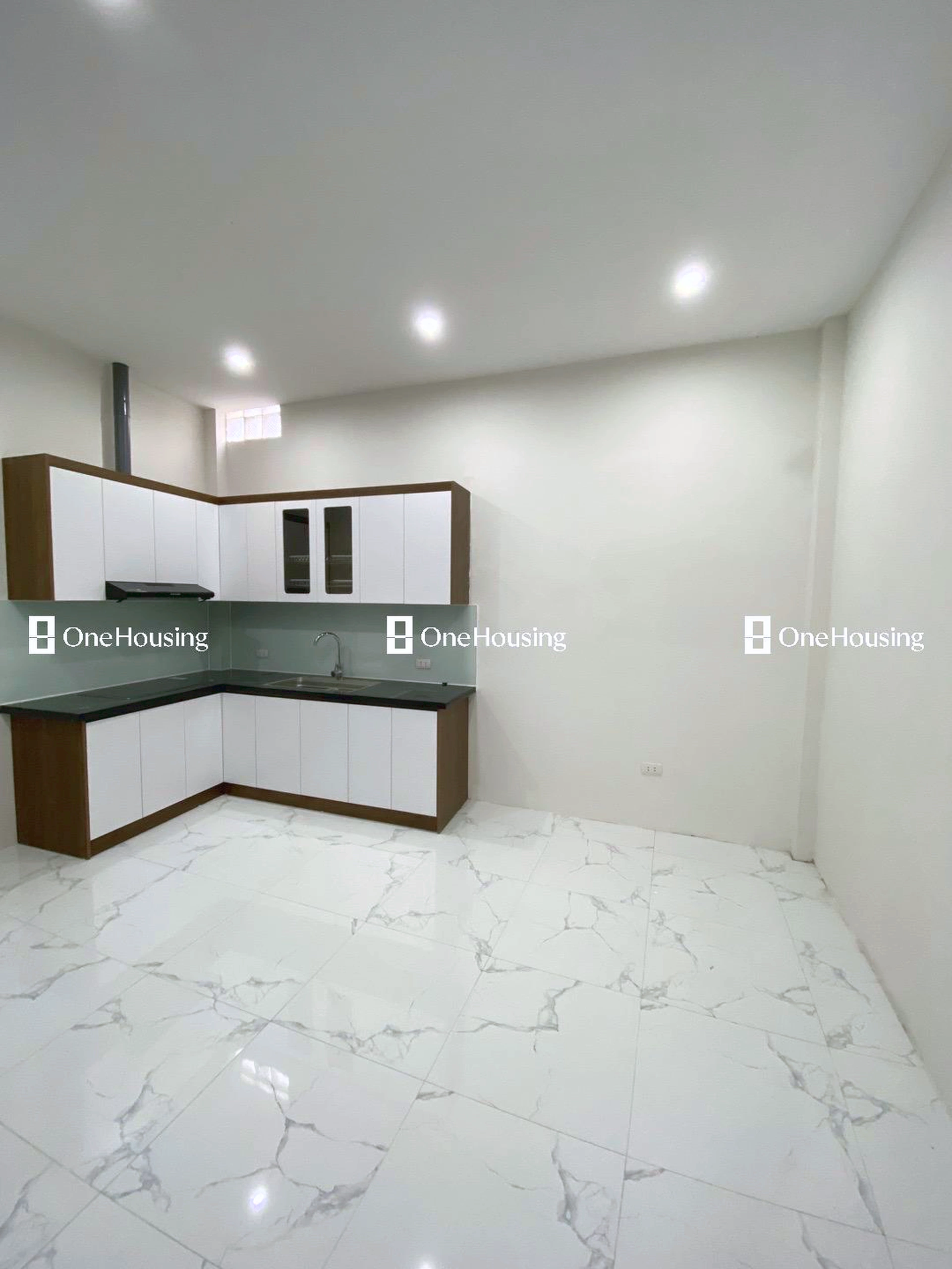 Nhà mặt ngõ cách Tôn Đức Thắng 50m, P. Ô Chợ Dừa, Q. Đống Đa, TP. Hà Nội