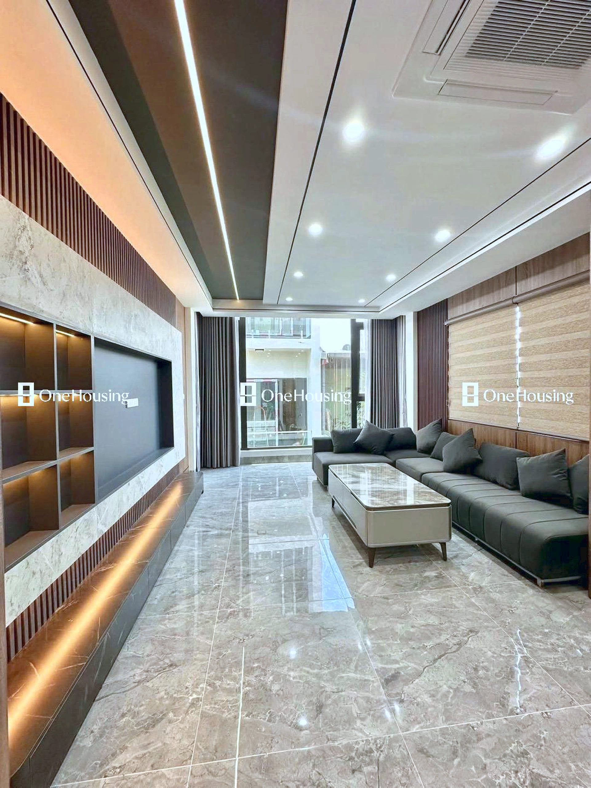 Nhà mặt ngõ cách Nguyễn Văn Cừ 10m, P. Ngọc Lâm, Q. Long Biên, TP. Hà Nội