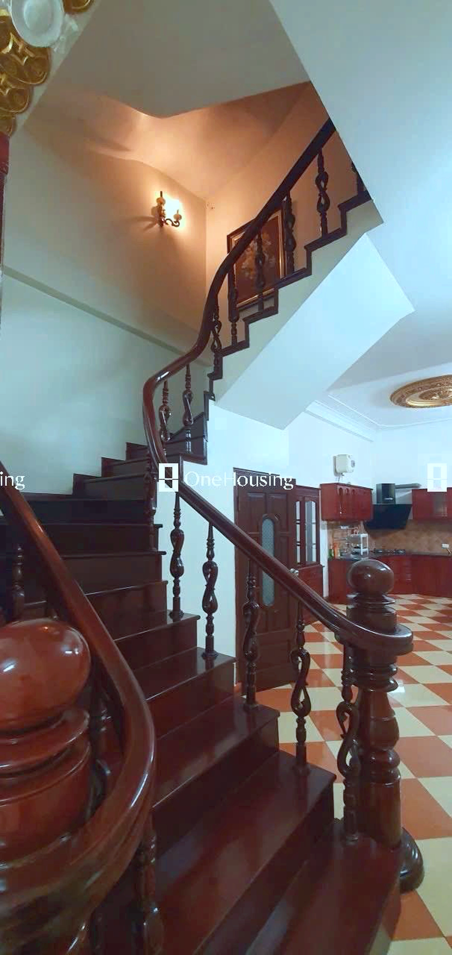 Nhà mặt ngõ cách Nguyễn Văn Cừ 200m, P. Gia Thụy, Q. Long Biên, TP. Hà Nội