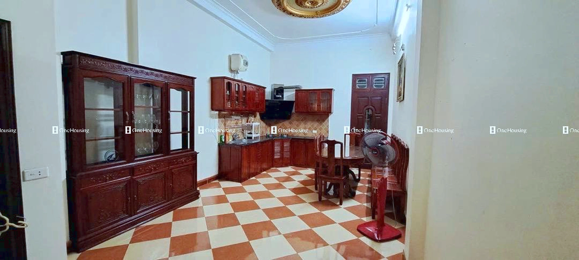 Nhà mặt ngõ cách Nguyễn Văn Cừ 200m, P. Gia Thụy, Q. Long Biên, TP. Hà Nội