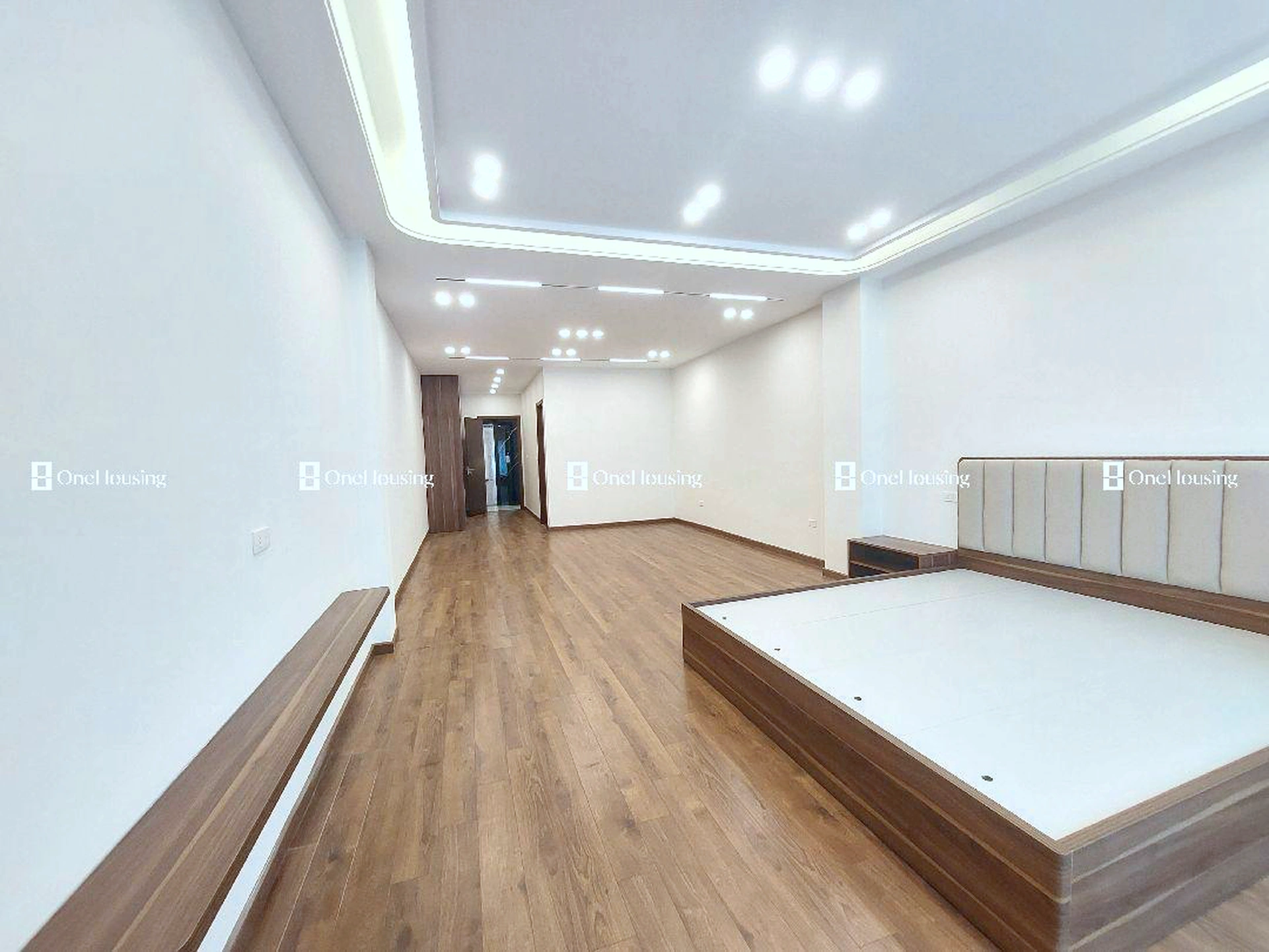 Nhà mặt ngõ cách Nguyễn Sơn 25m, P. Bồ Đề, Q. Long Biên, TP. Hà Nội