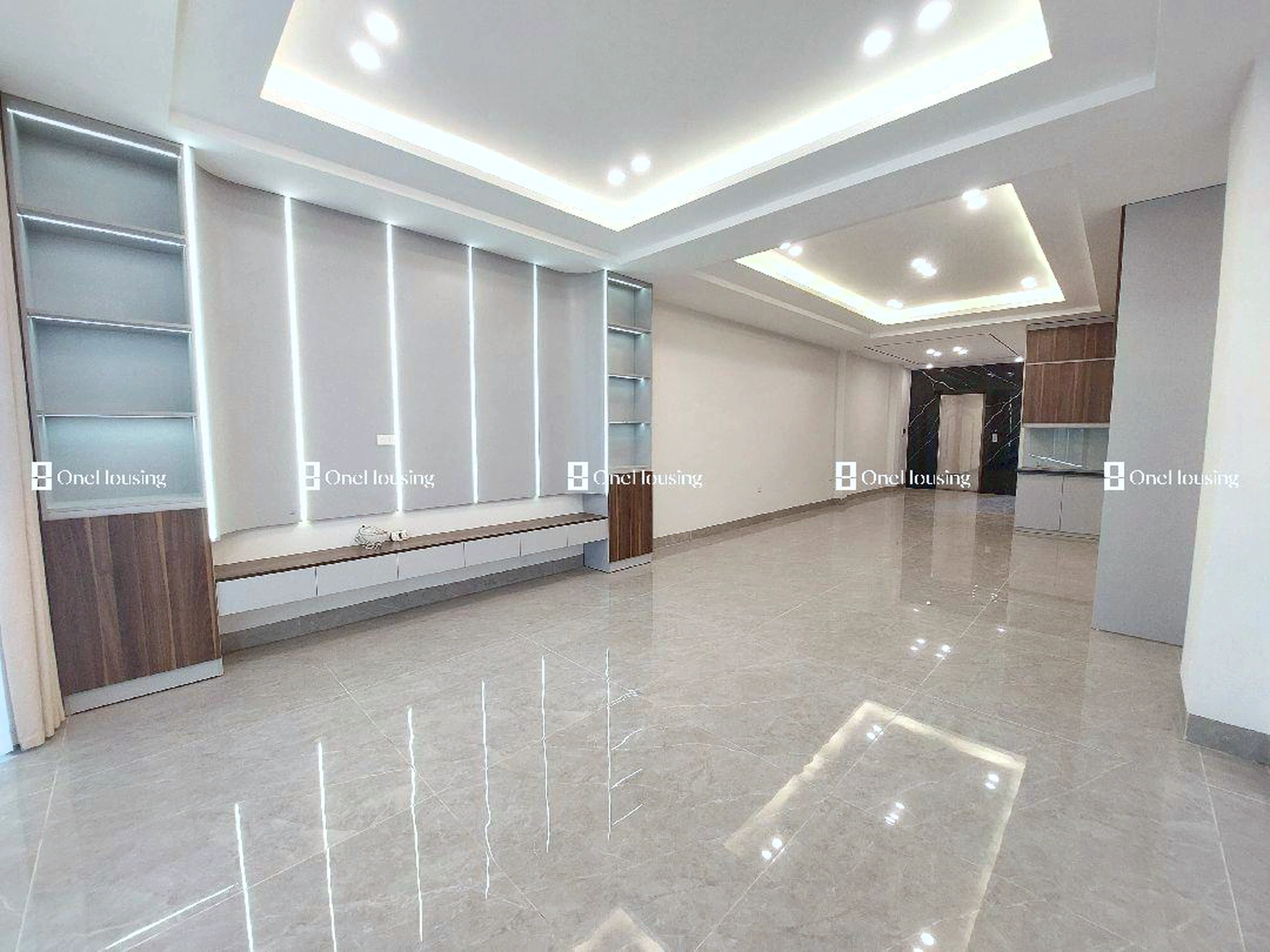 Nhà mặt ngõ cách Nguyễn Sơn 25m, P. Bồ Đề, Q. Long Biên, TP. Hà Nội