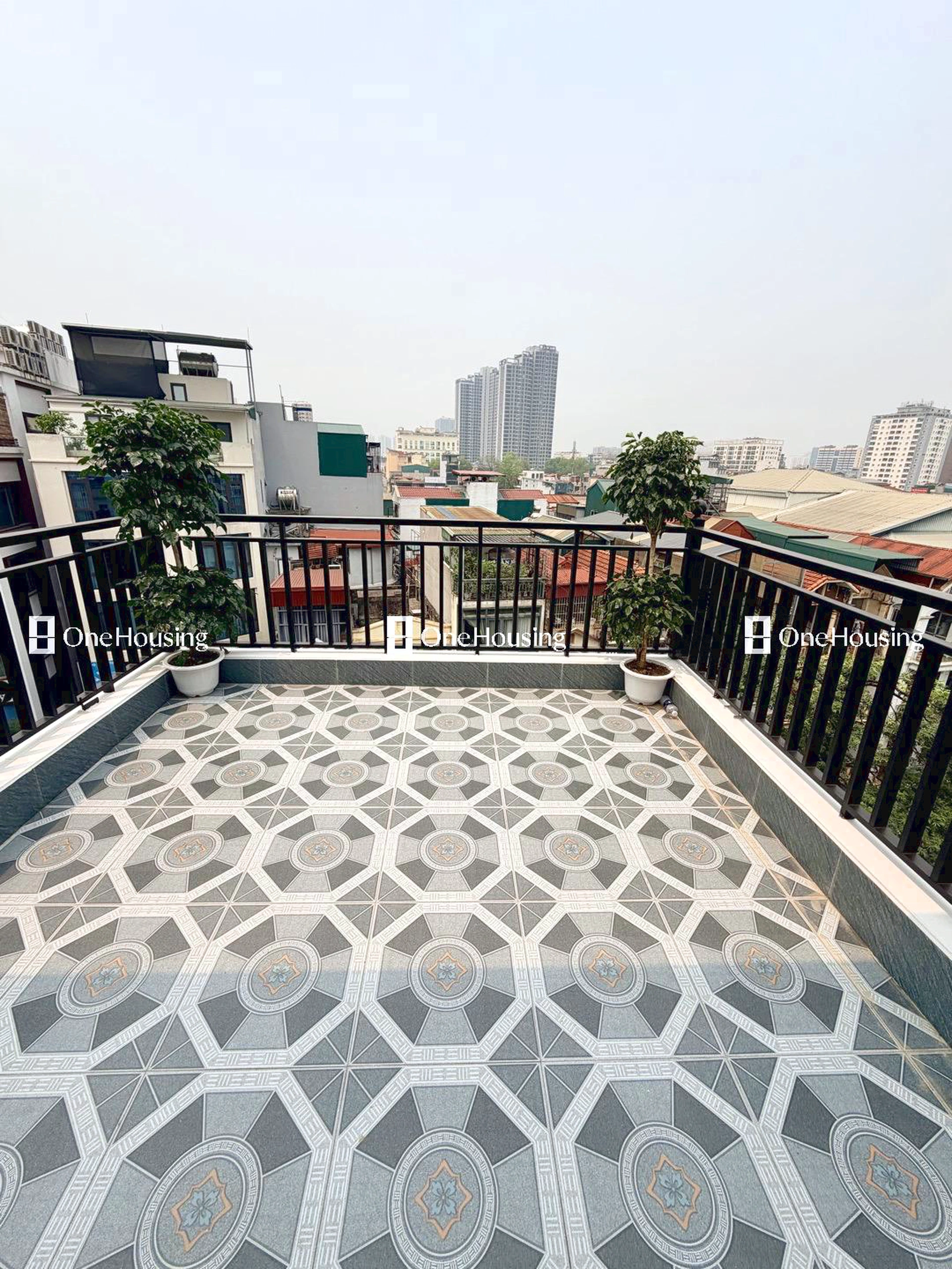 Nhà mặt phố Trần Quý Kiên, P. Dịch Vọng, Q. Cầu Giấy, TP. Hà Nội