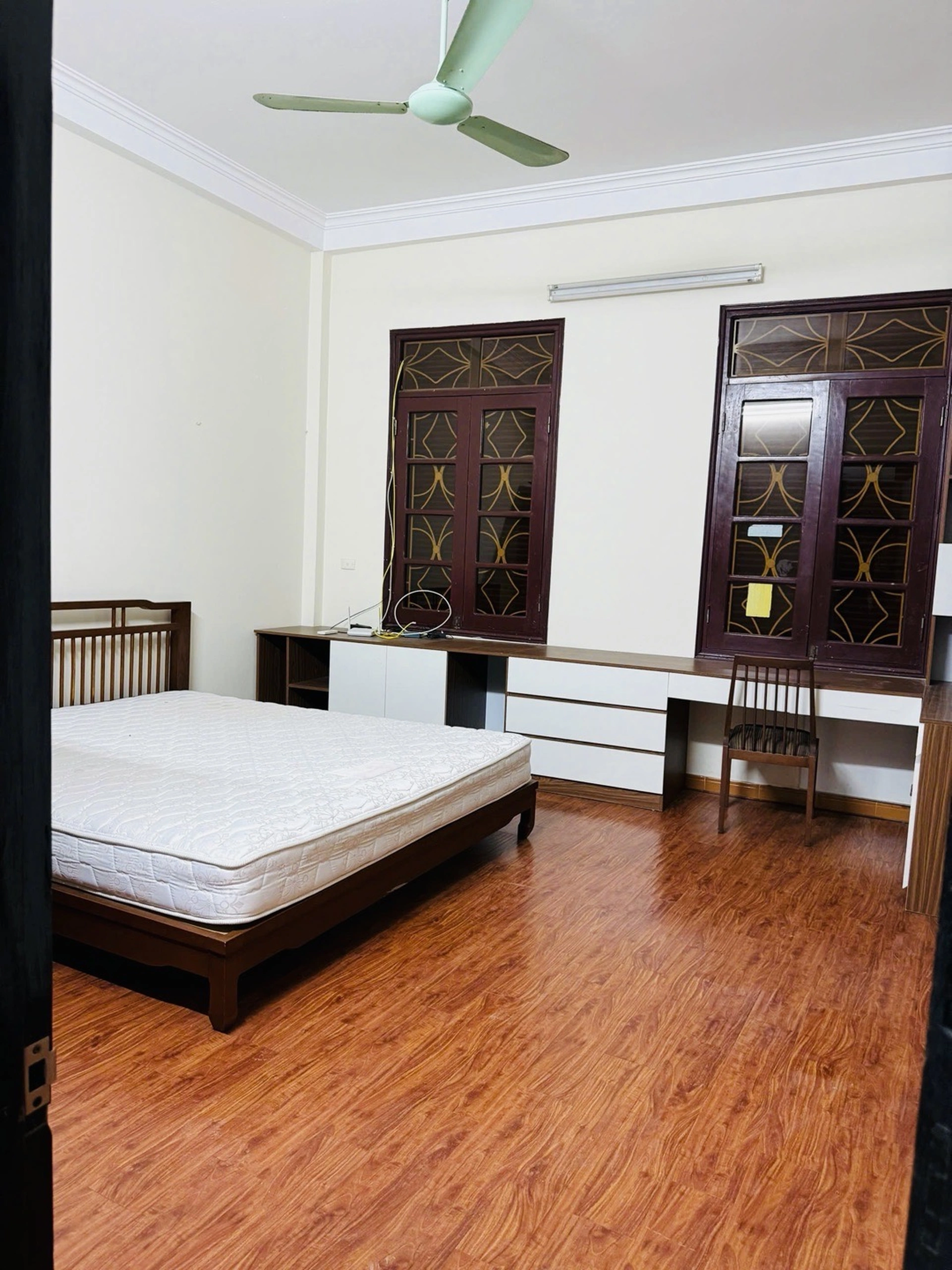 Nhà mặt ngõ cách Dịch Vọng 50m, P. Dịch Vọng, Q. Cầu Giấy, TP. Hà Nội