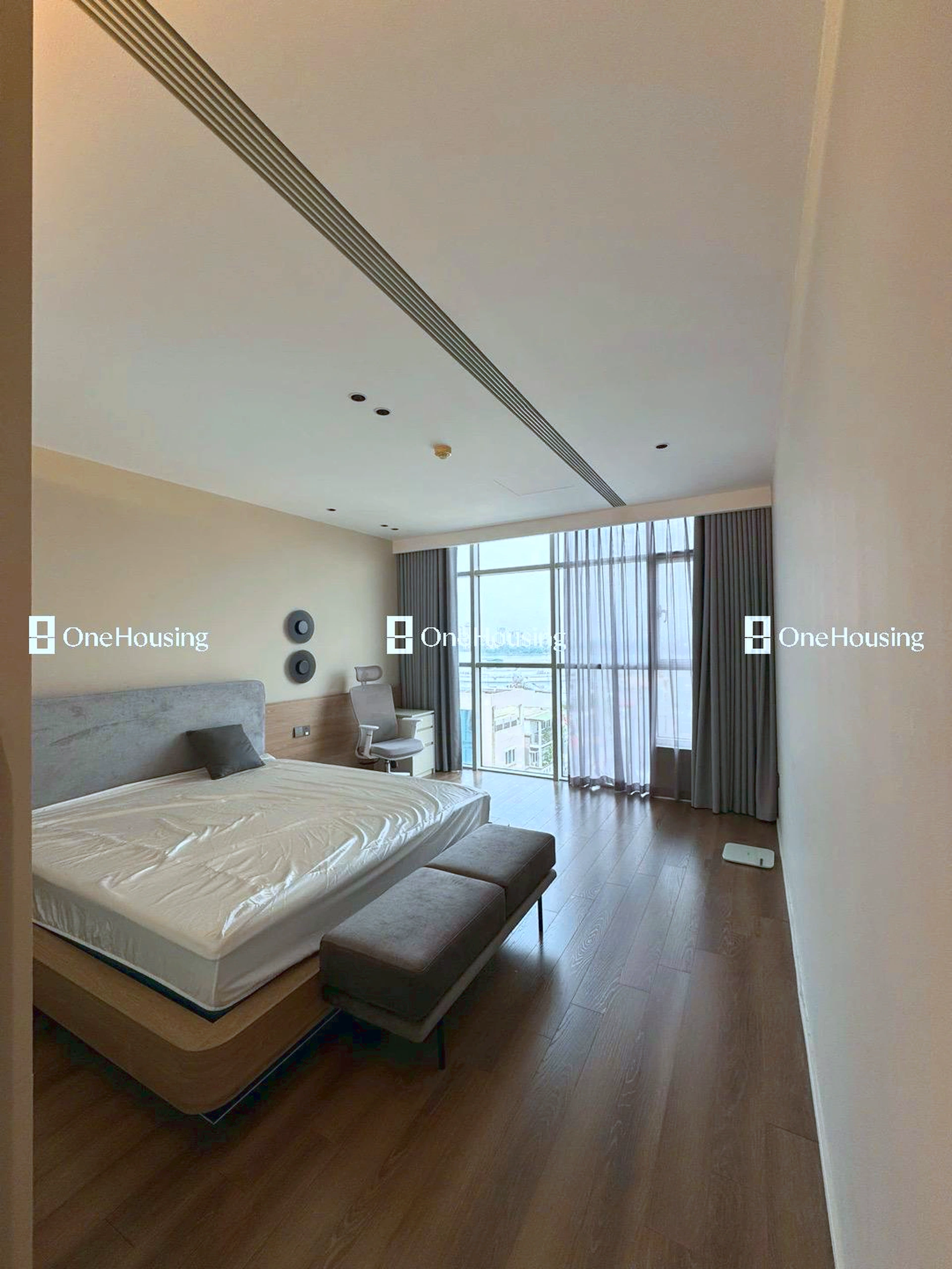 Nhà mặt phố Lạc Long Quân, P. Phú Thượng, Q. Tây Hồ, TP. Hà Nội
