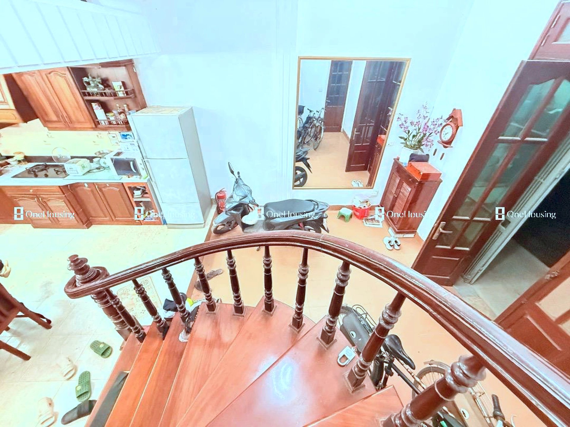 Nhà mặt ngõ cách Lạc Long Quân 100m, P. Nghĩa Đô, Q. Cầu Giấy, TP. Hà Nội