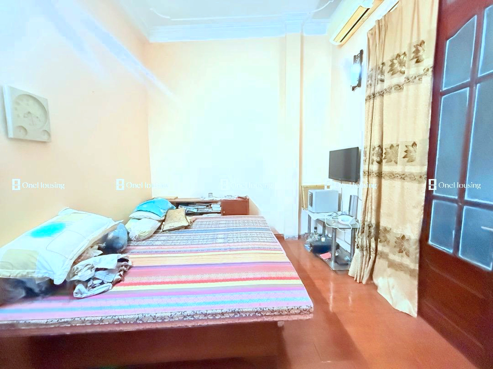 Nhà mặt ngõ cách Lạc Long Quân 100m, P. Nghĩa Đô, Q. Cầu Giấy, TP. Hà Nội