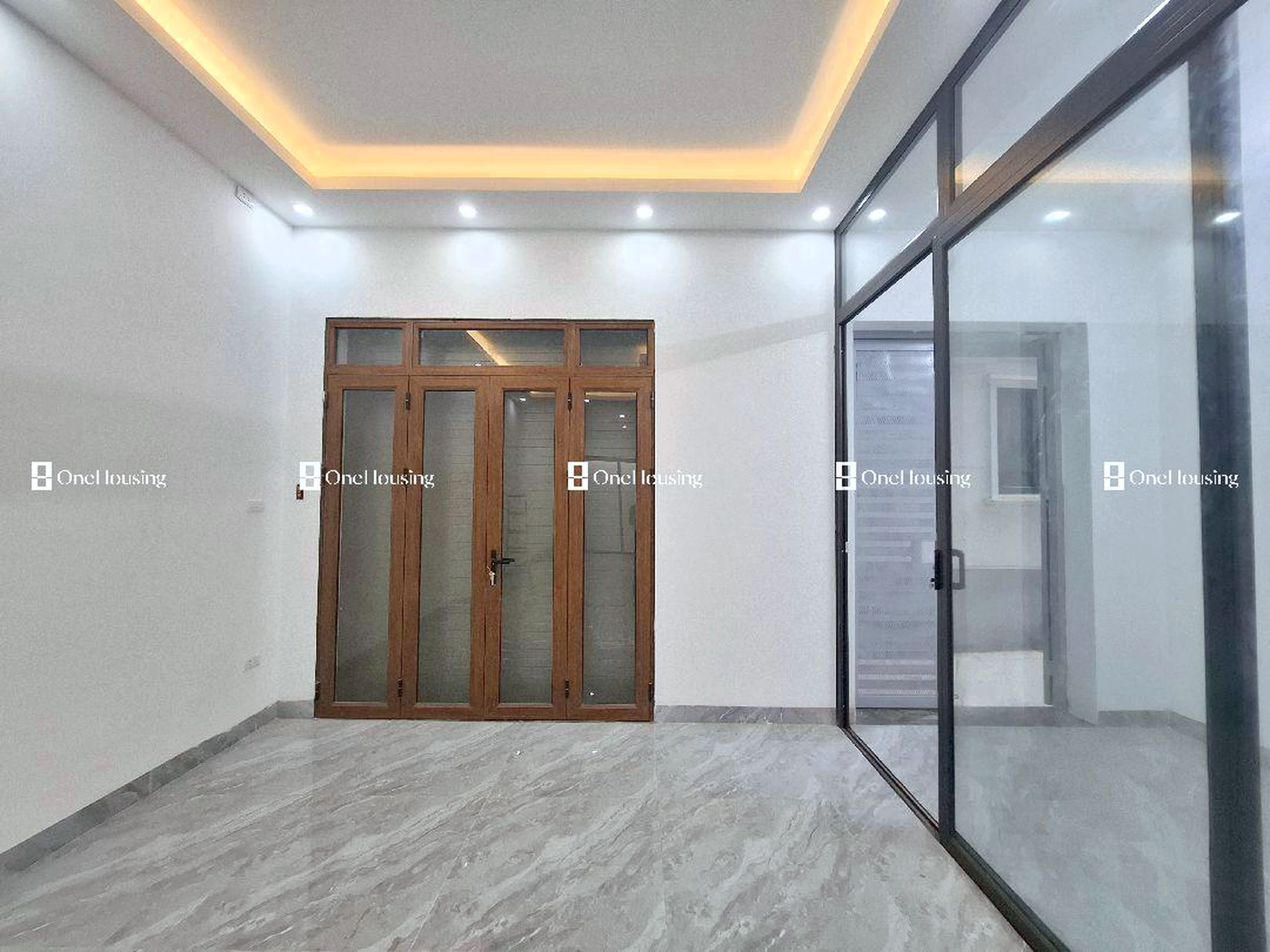 Nhà mặt ngõ cách An Dương Vương (đường gom chân đê) 30m, P. Phú Thượng, Q. Tây Hồ, TP. Hà Nội