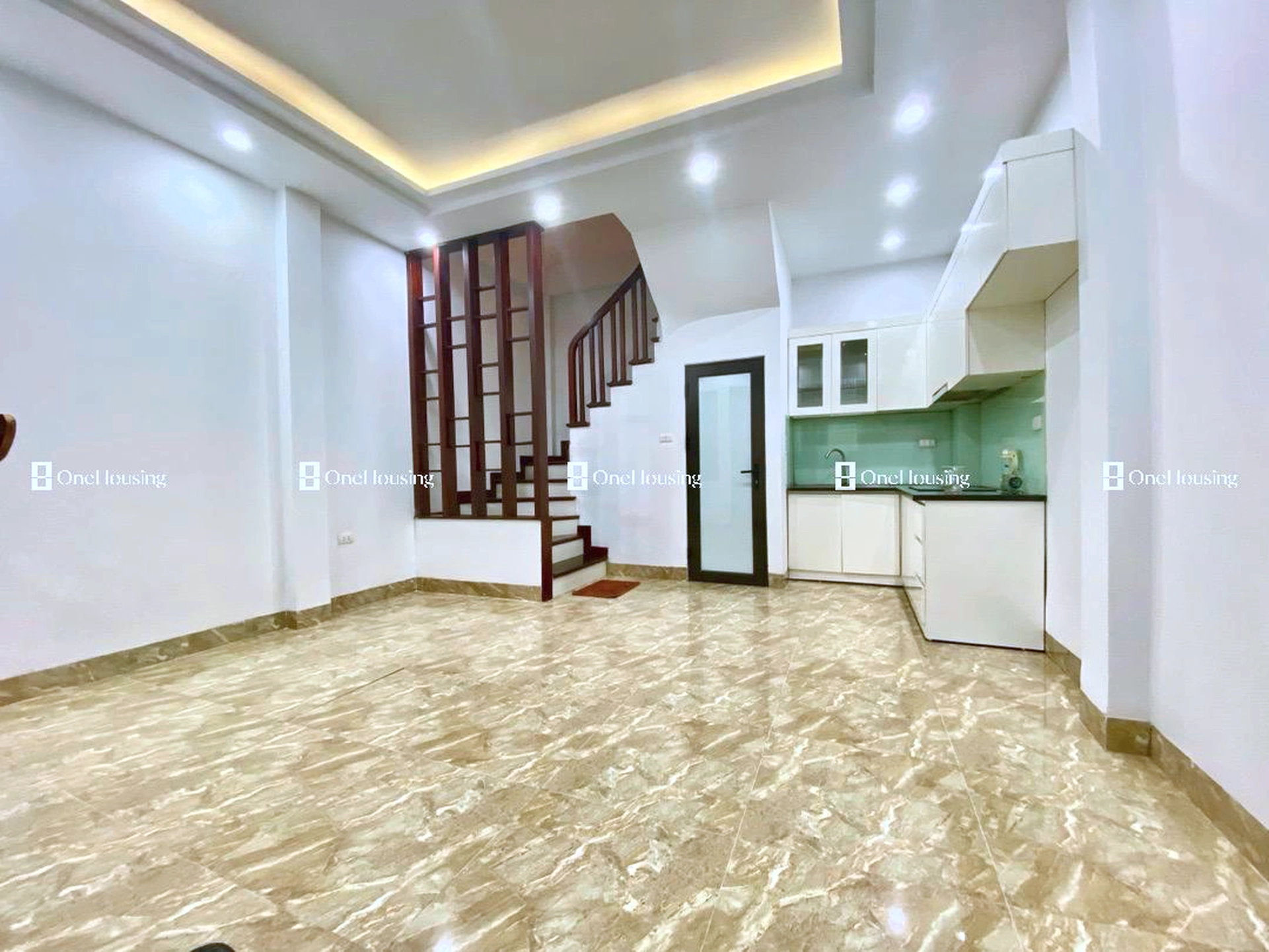 Nhà mặt ngõ cách Phố Trạm 100m, P. Long Biên, Q. Long Biên, TP. Hà Nội