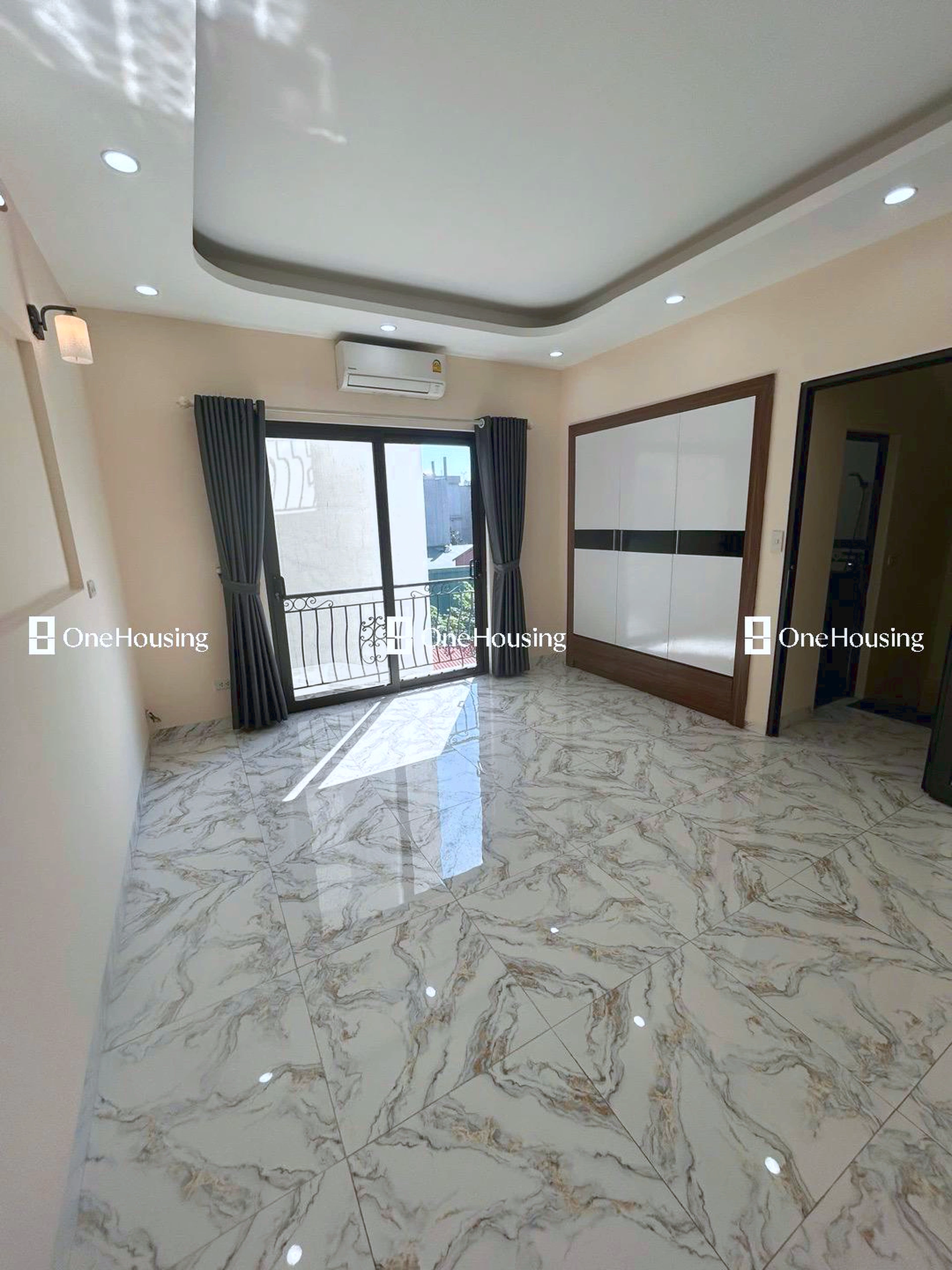 Nhà mặt ngõ cách Bát Khối (Mặt đê sông Hồng) 100m, P. Cự Khối, Q. Long Biên, TP. Hà Nội