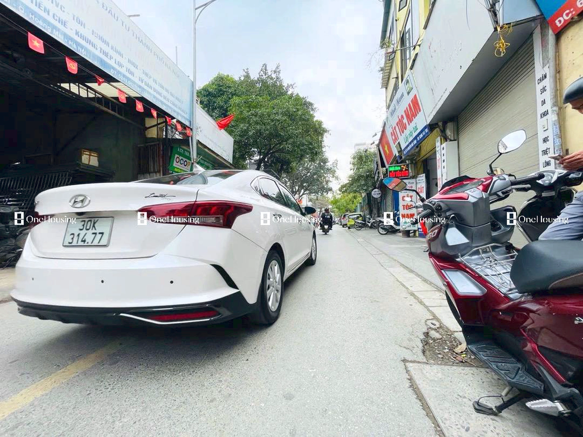 Nhà mặt phố Nguyễn Đức Cảnh, P. Tương Mai, Q. Hoàng Mai, TP. Hà Nội