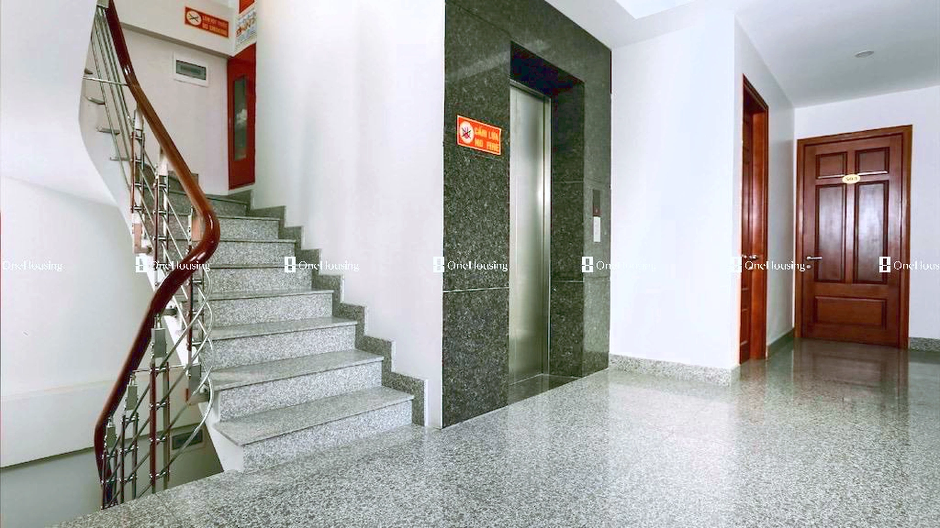 Nhà mặt phố Giáp Bát, P. Giáp Bát, Q. Hoàng Mai, TP. Hà Nội