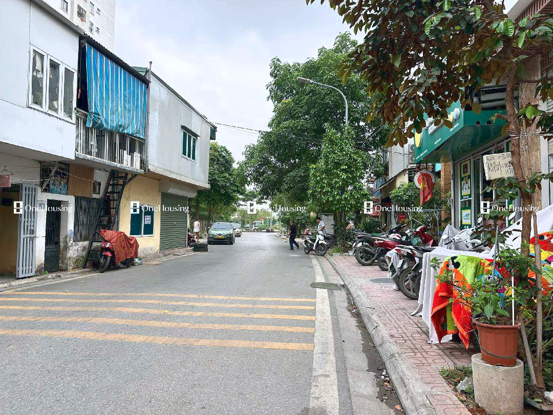 Đất nền cách Ngô Gia Tự 10m, P. Việt Hưng, Q. Long Biên, TP. Hà Nội