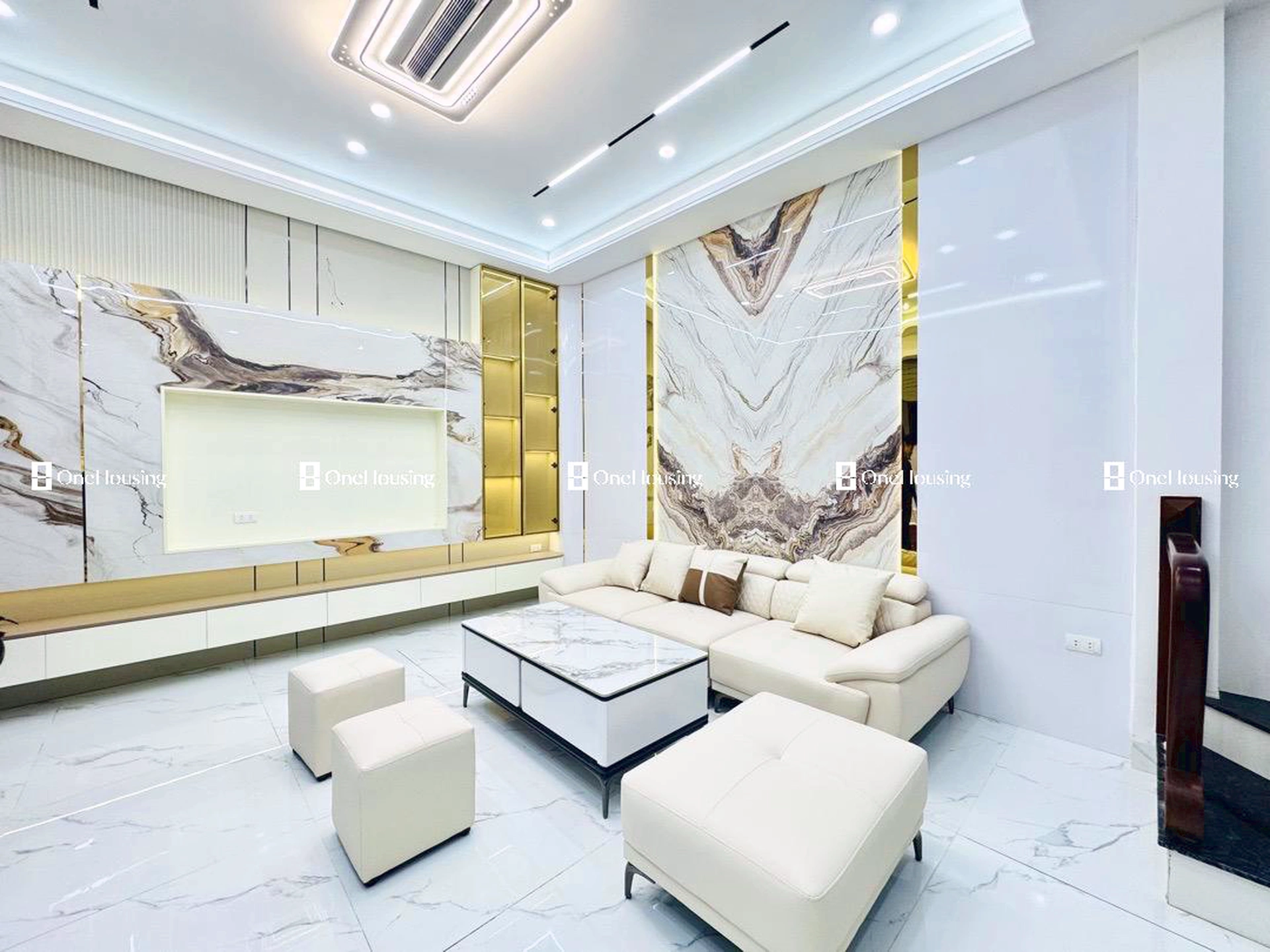 Nhà mặt ngõ cách Ngõ Quỳnh 30m, P. Thanh Nhàn, Q. Hai Bà Trưng, TP. Hà Nội