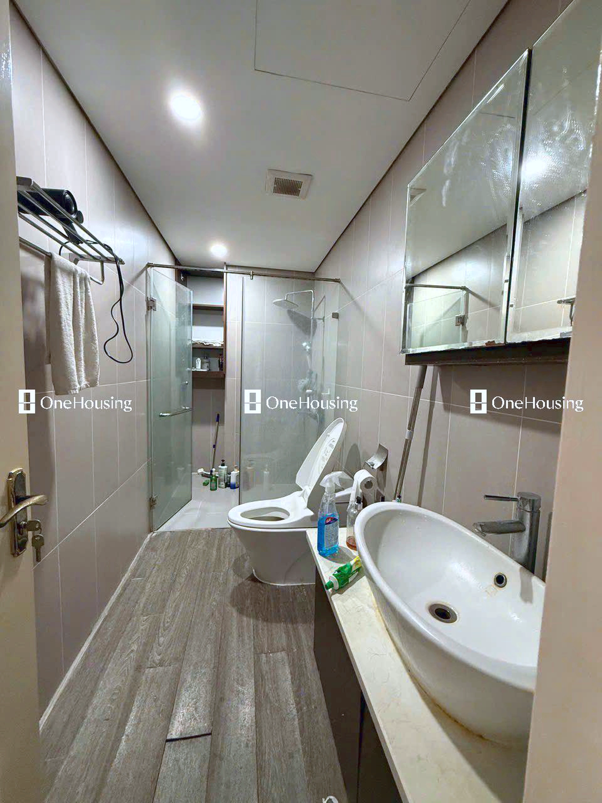 Nhà mặt phố Hồ Tùng Mậu, P. Phú Diễn, Q. Bắc Từ Liêm, TP. Hà Nội