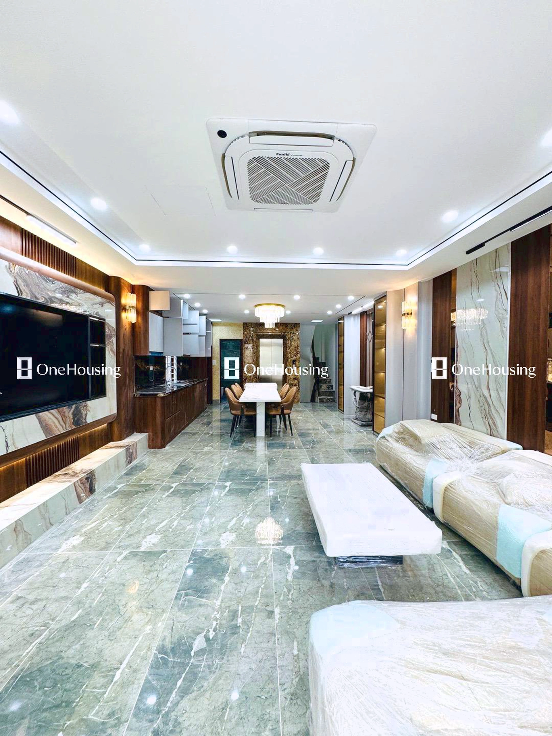 Nhà mặt ngõ cách Bát Khối (Mặt đê sông Hồng) 50m, P. Long Biên, Q. Long Biên, TP. Hà Nội