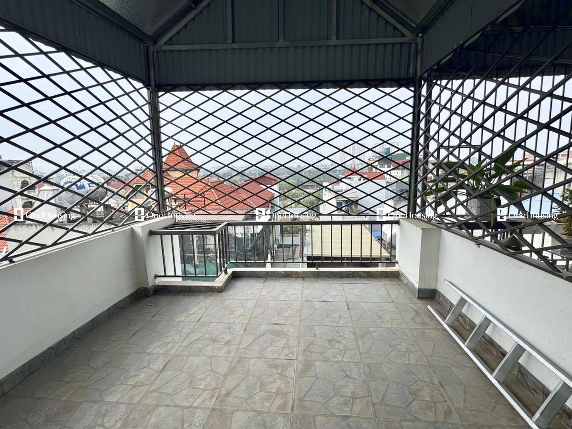 Nhà mặt ngõ cách Vũ Đình Tụng 281.16m, P. Thạch Bàn, Q. Long Biên, TP. Hà Nội