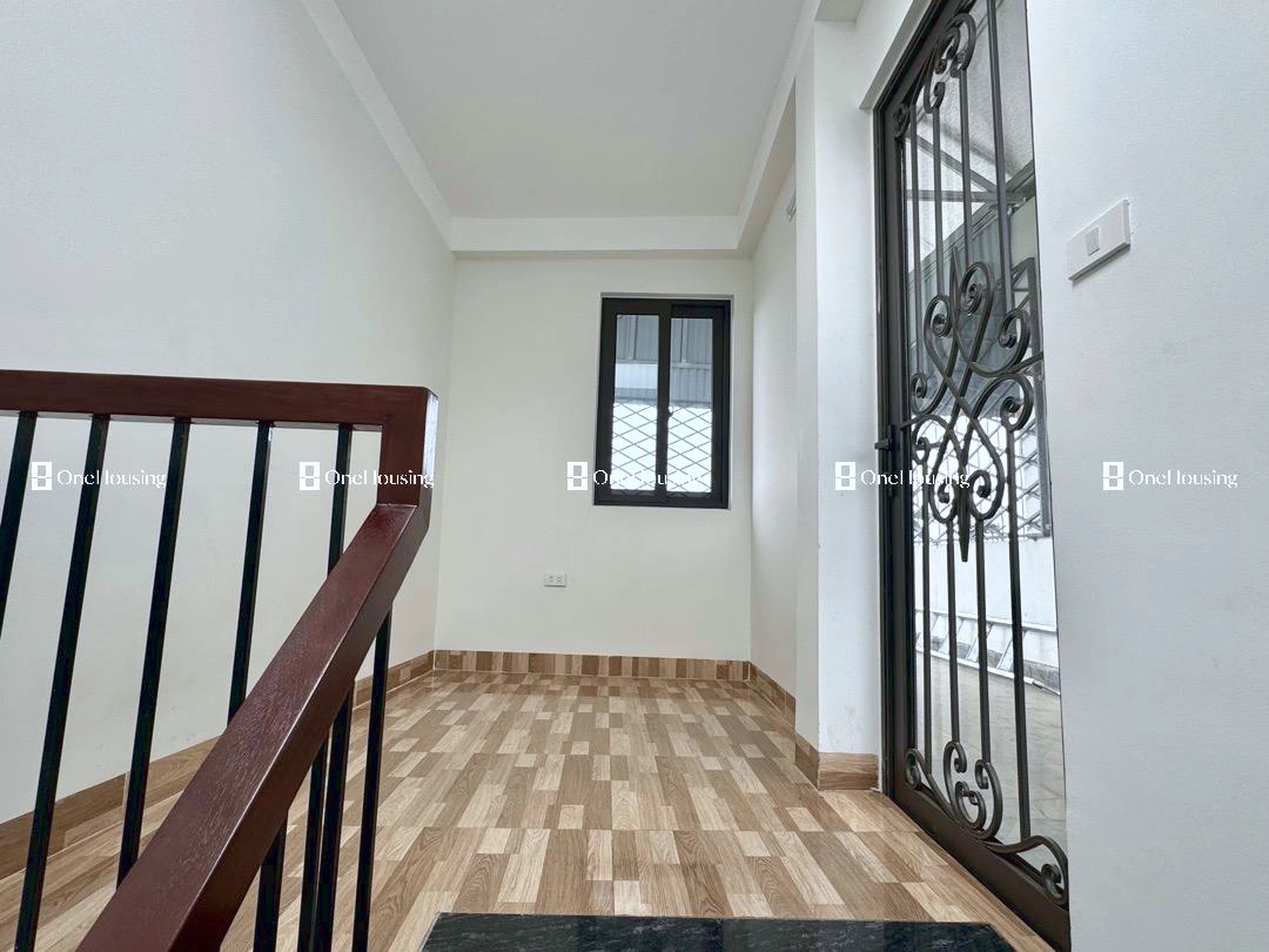 Nhà mặt ngõ cách Vũ Đình Tụng 281.16m, P. Thạch Bàn, Q. Long Biên, TP. Hà Nội