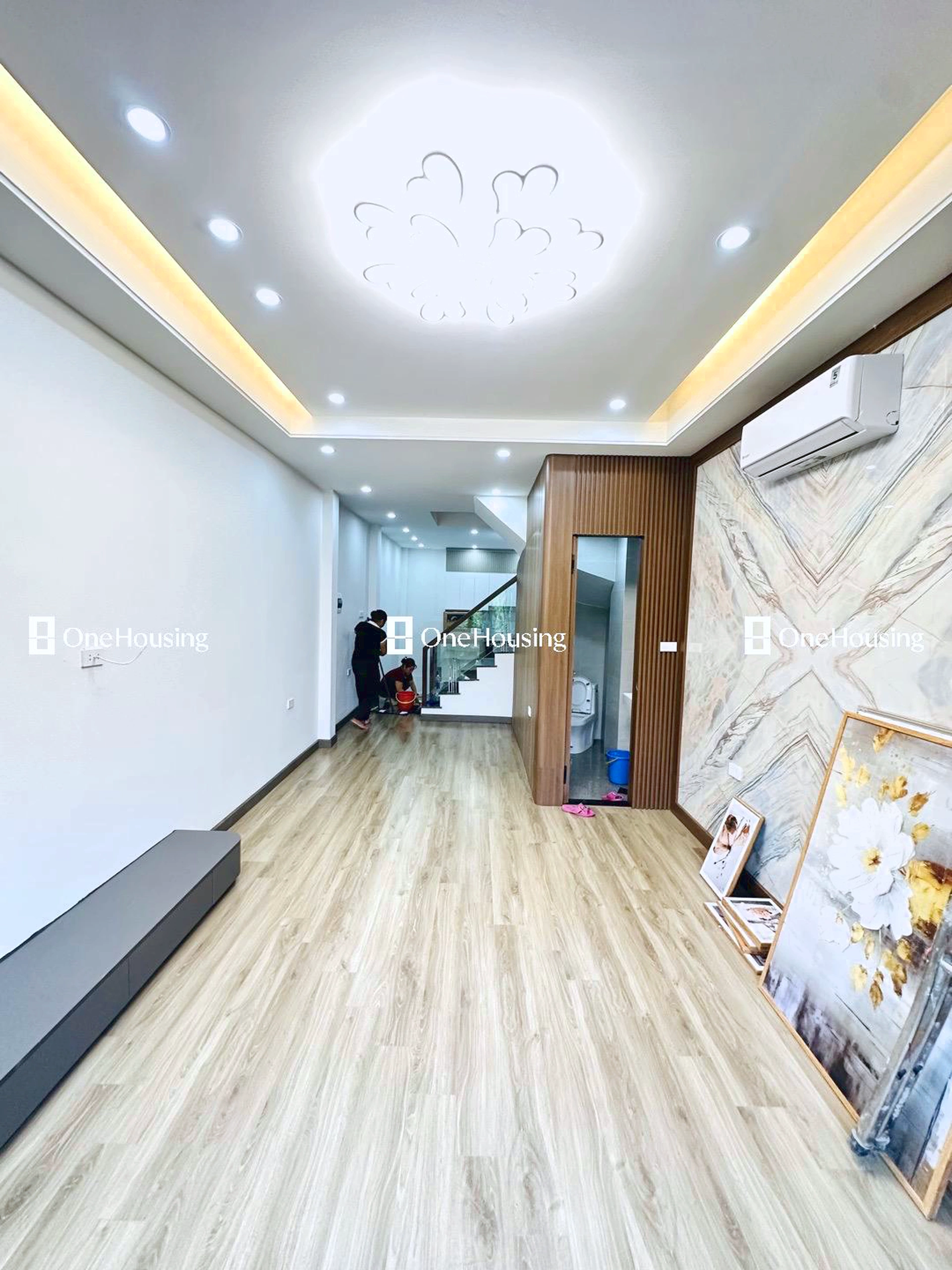 Nhà mặt ngõ cách Lạc Long Quân 30m, P. Nghĩa Đô, Q. Cầu Giấy, TP. Hà Nội
